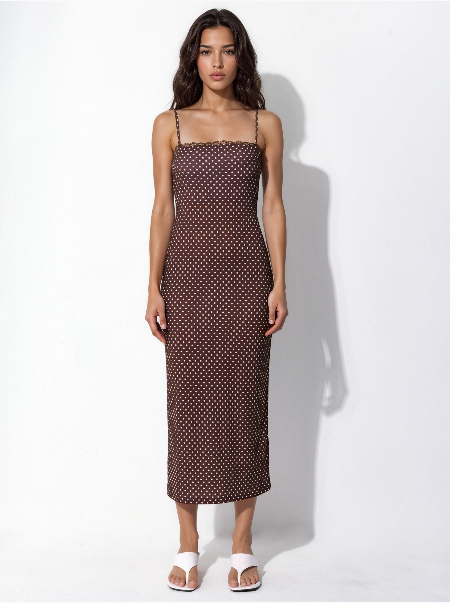 Robe midi moulante à pois et col en U - Multicolore