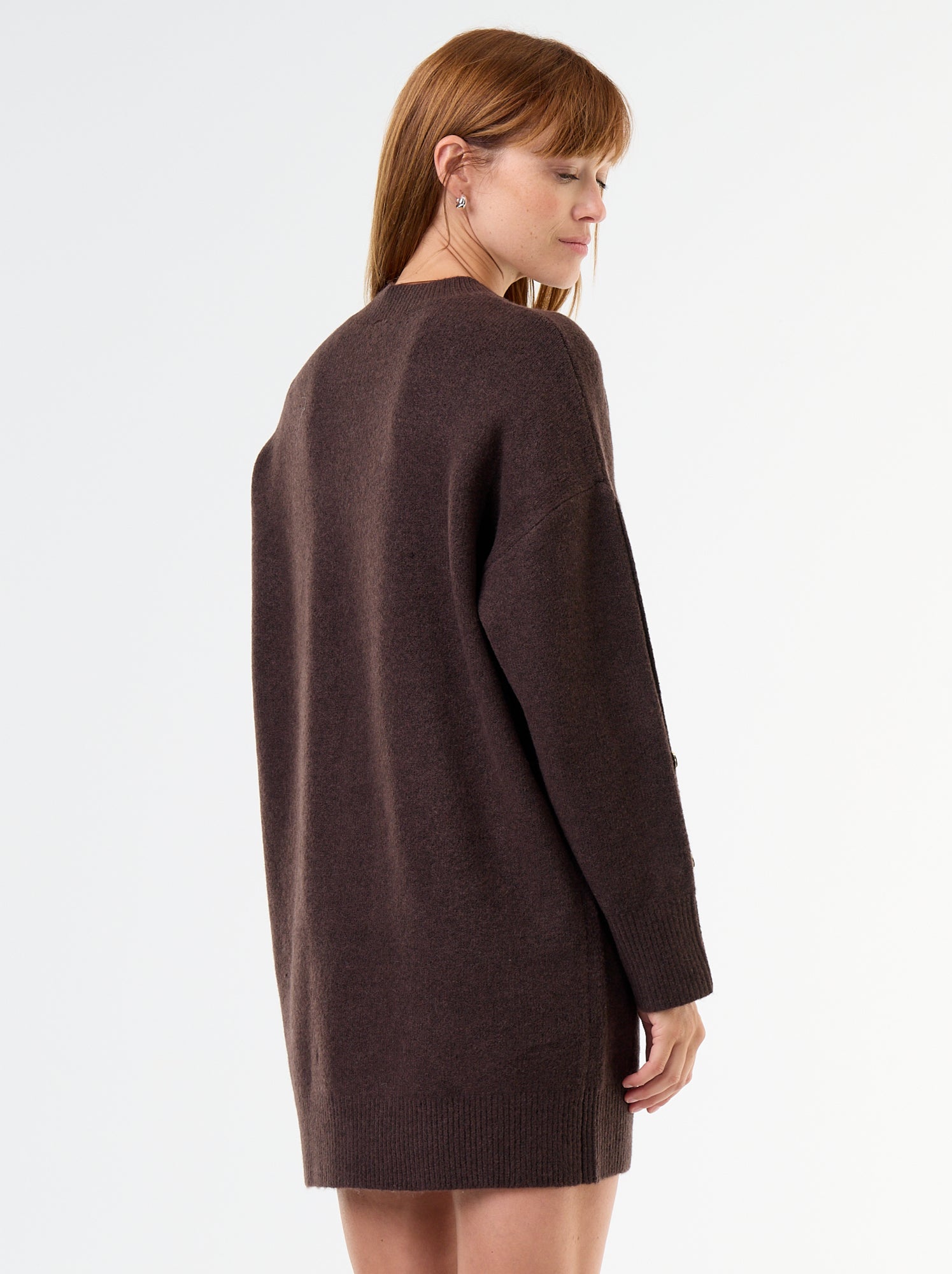 Robe pull avec boutons martelés - Marron