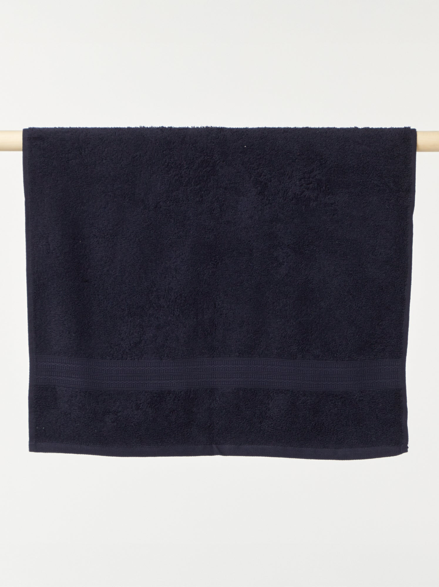 Serviette de bain 50 x 90 cm - bleu noir
