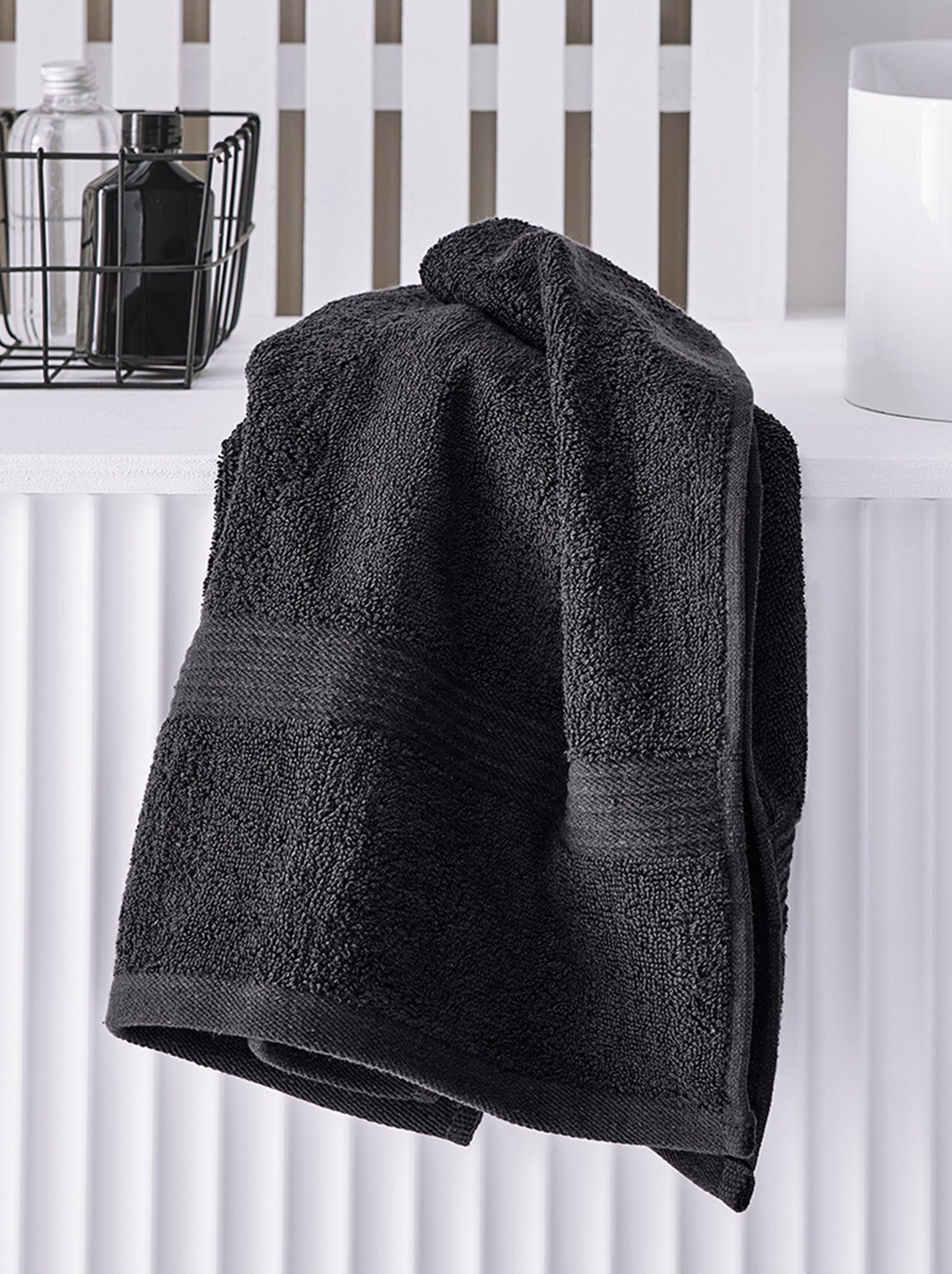 Serviette de bain 50 x 90 cm - noir