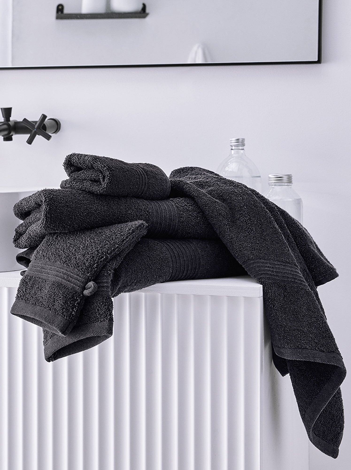 Serviette de bain 50 x 90 cm - noir