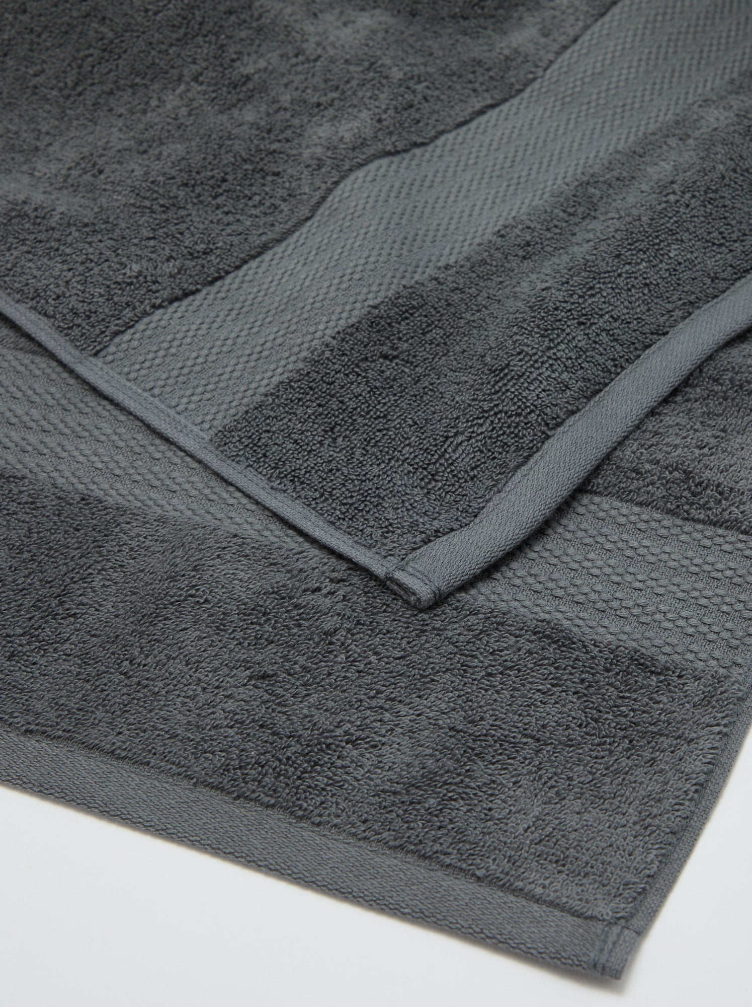 Serviette de bain 70 x 130 cm - Gris