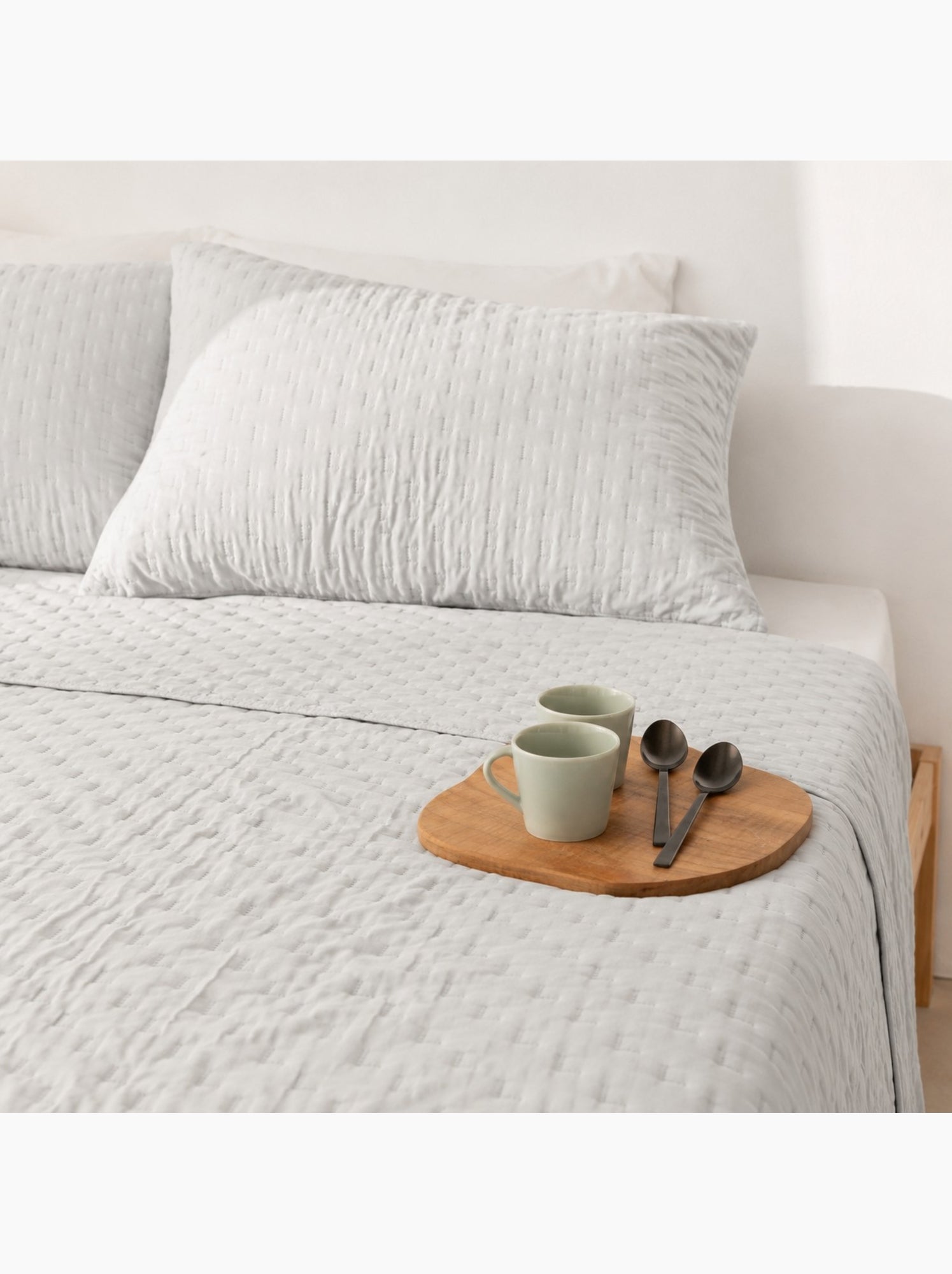 Set couvre-lit uni matelassé avec taie d’oreiller - Gris clair