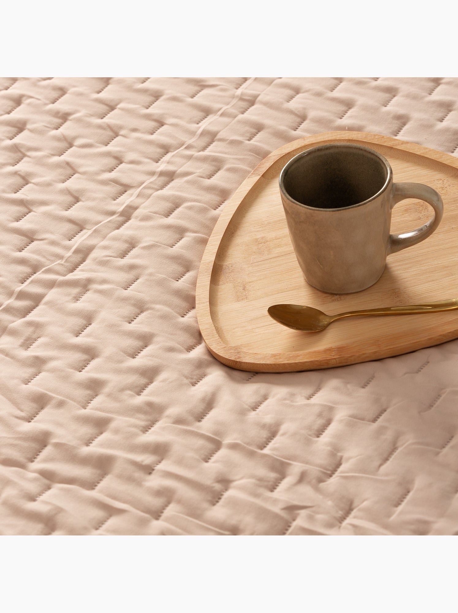 Set couvre-lit uni matelassé avec taie d’oreiller - Taupe