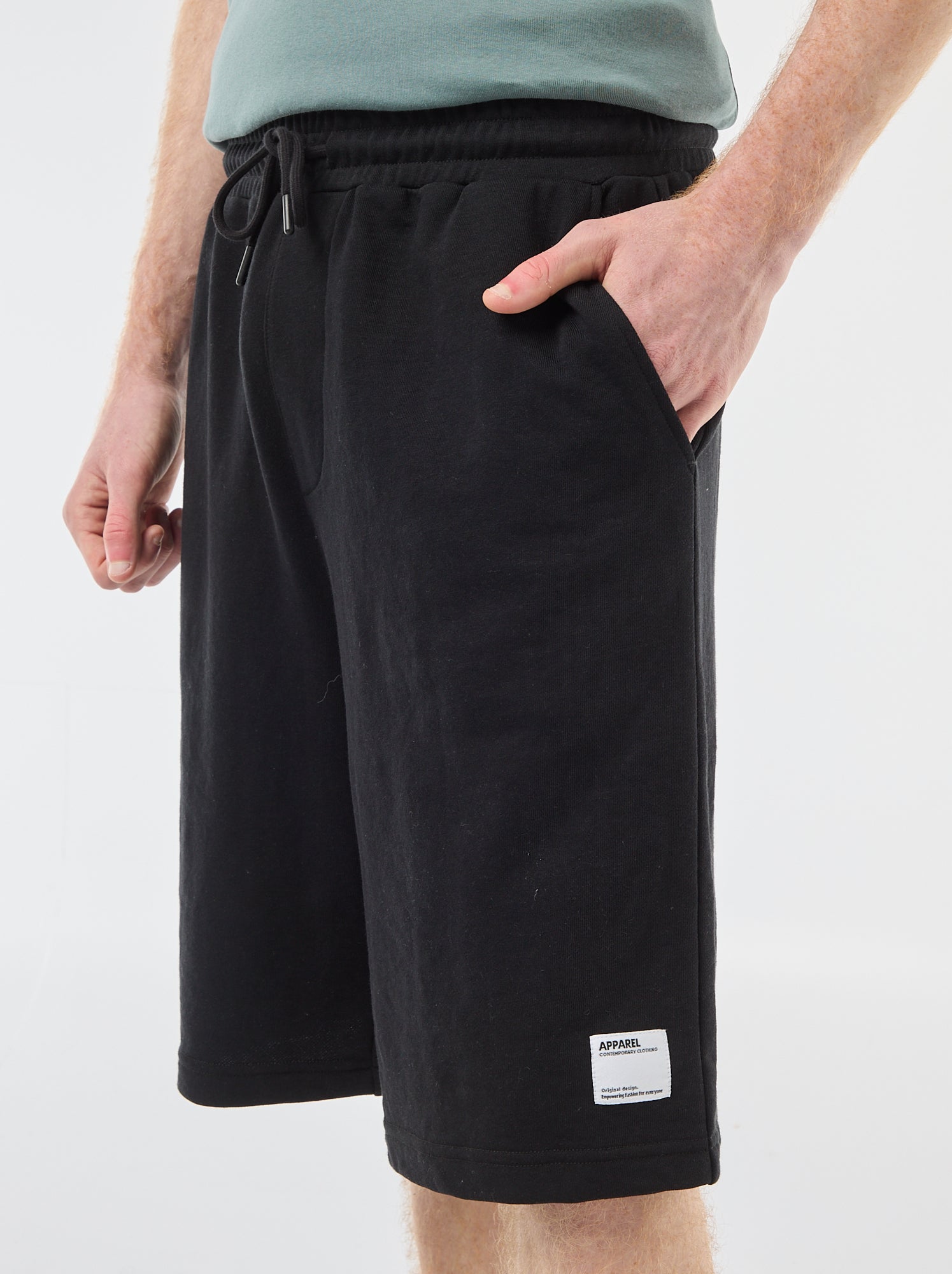 Short avec patch en coton uni - Noir