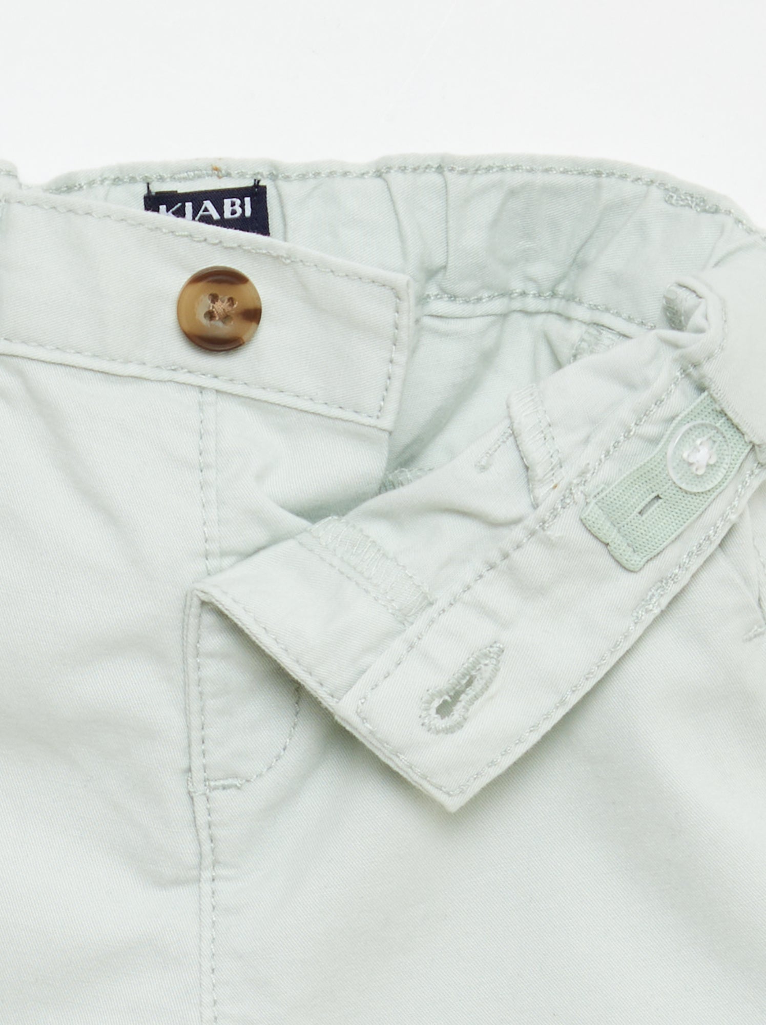 Short chino avec taille ajustable - Vert clair