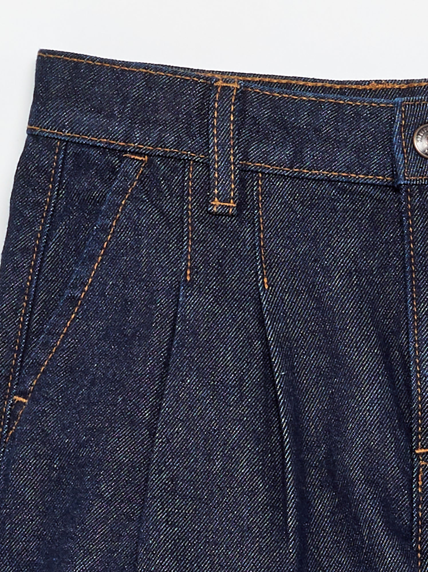 Short en denim avec effet plissé - Bleu (FVX83_2)