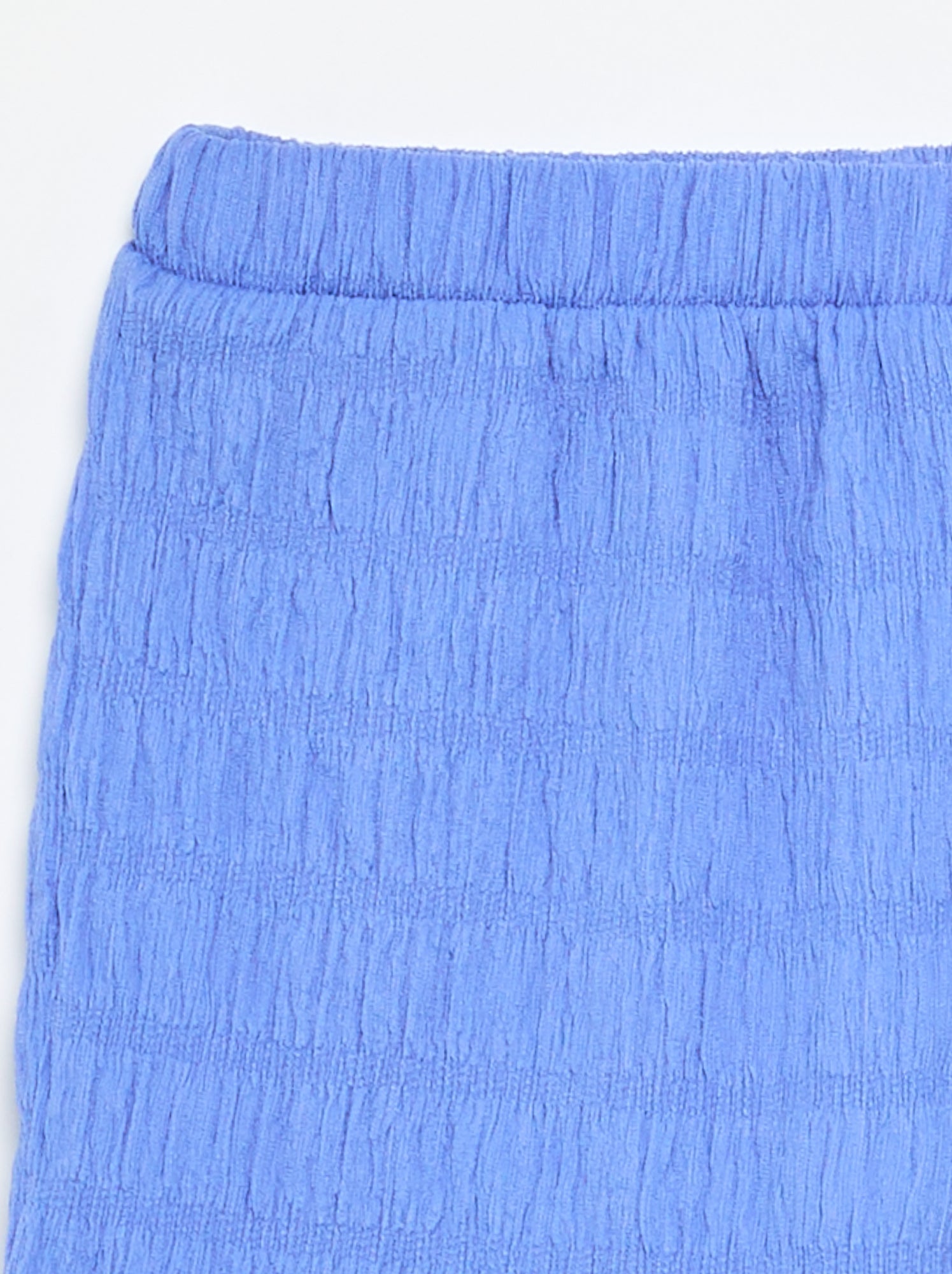 Short uni en maille gaufrée - Bleu