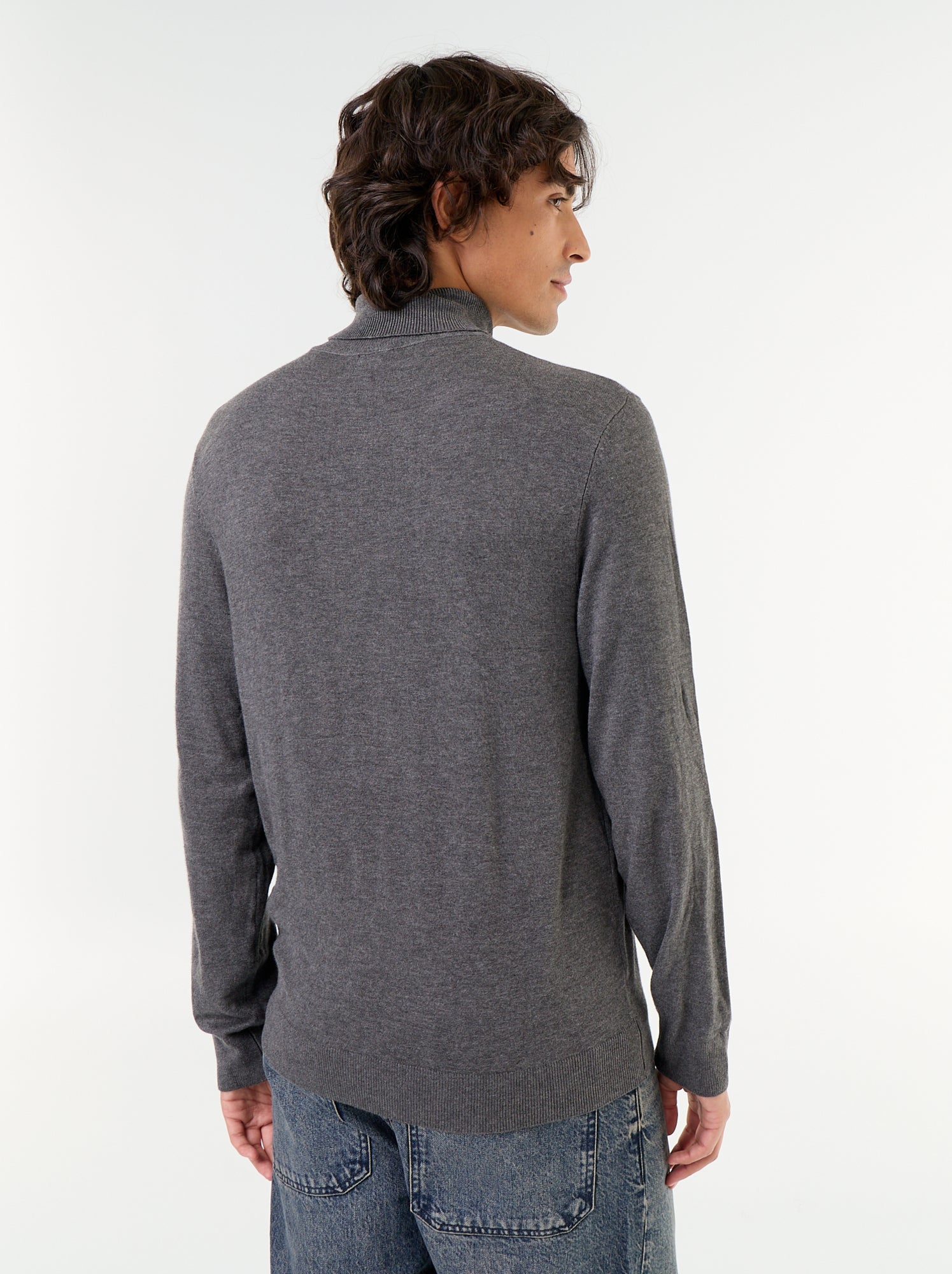 Sous-pull uni en maille fine jauge - Gris