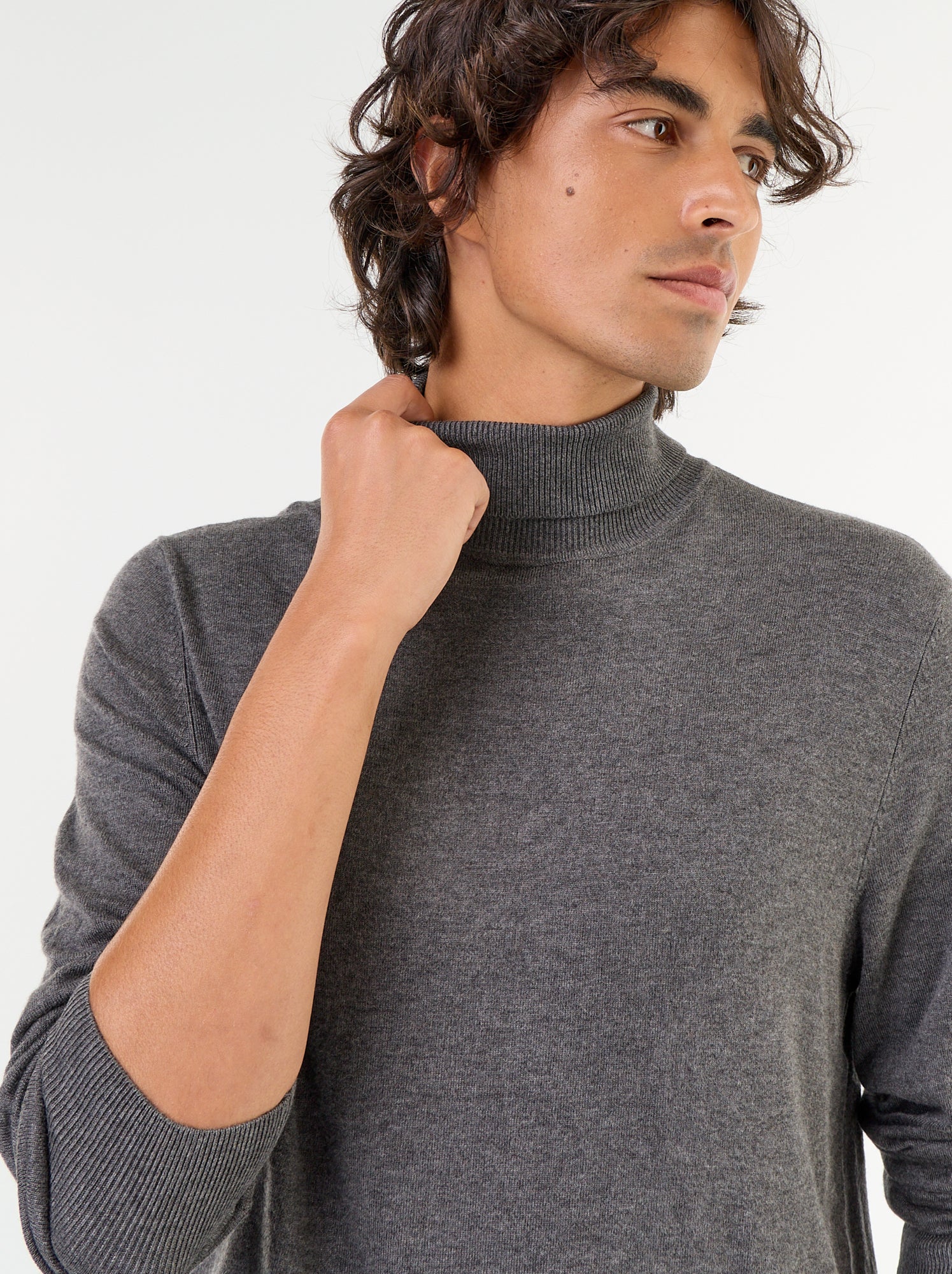 Sous-pull uni en maille fine jauge - Gris