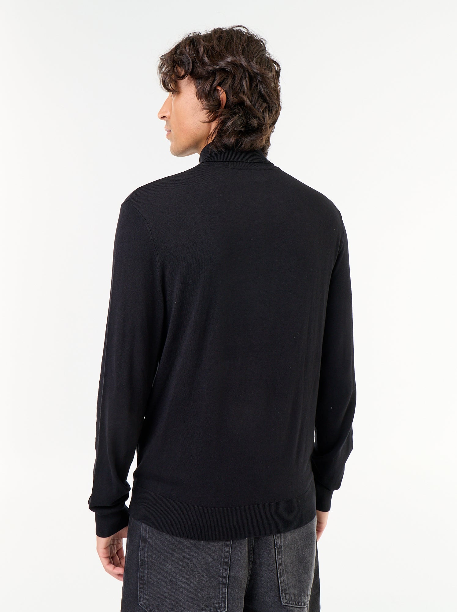 Sous-pull uni en maille fine jauge - Noir