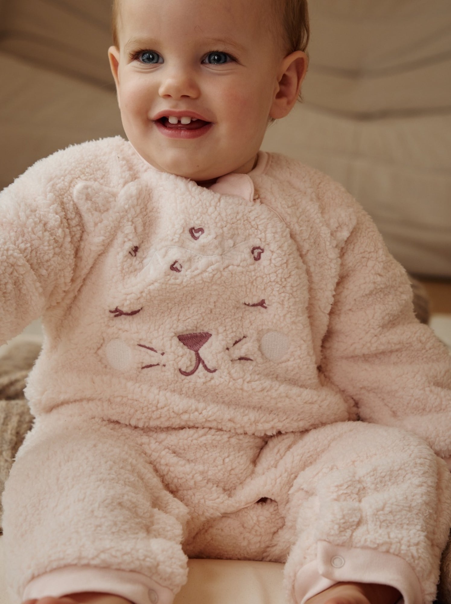 Surpyjama bébé en sherpa matcha - Rose