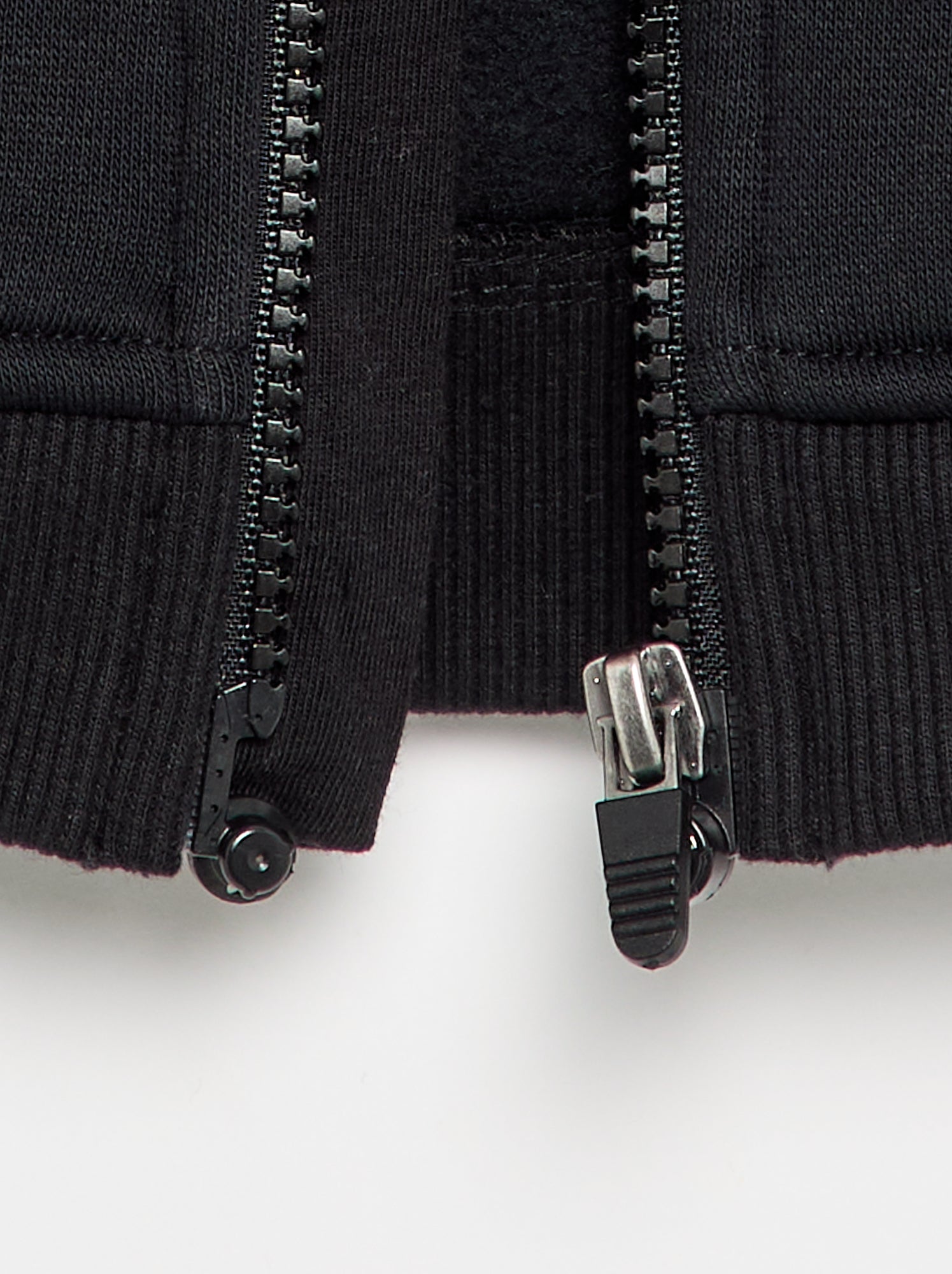 Sweat à capuche - collection facile à enfiler - Noir