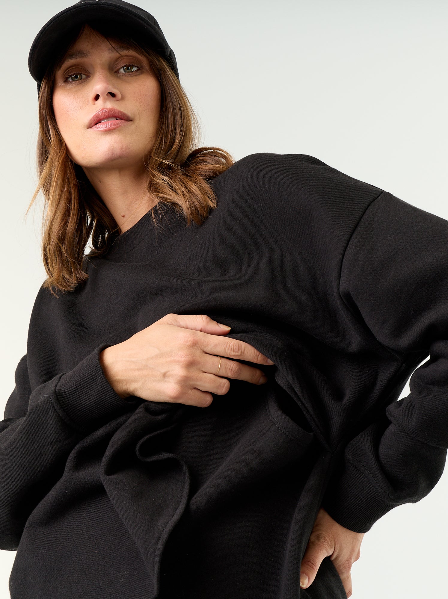 Sweat d'allaitement avec ouverture croisée - Noir