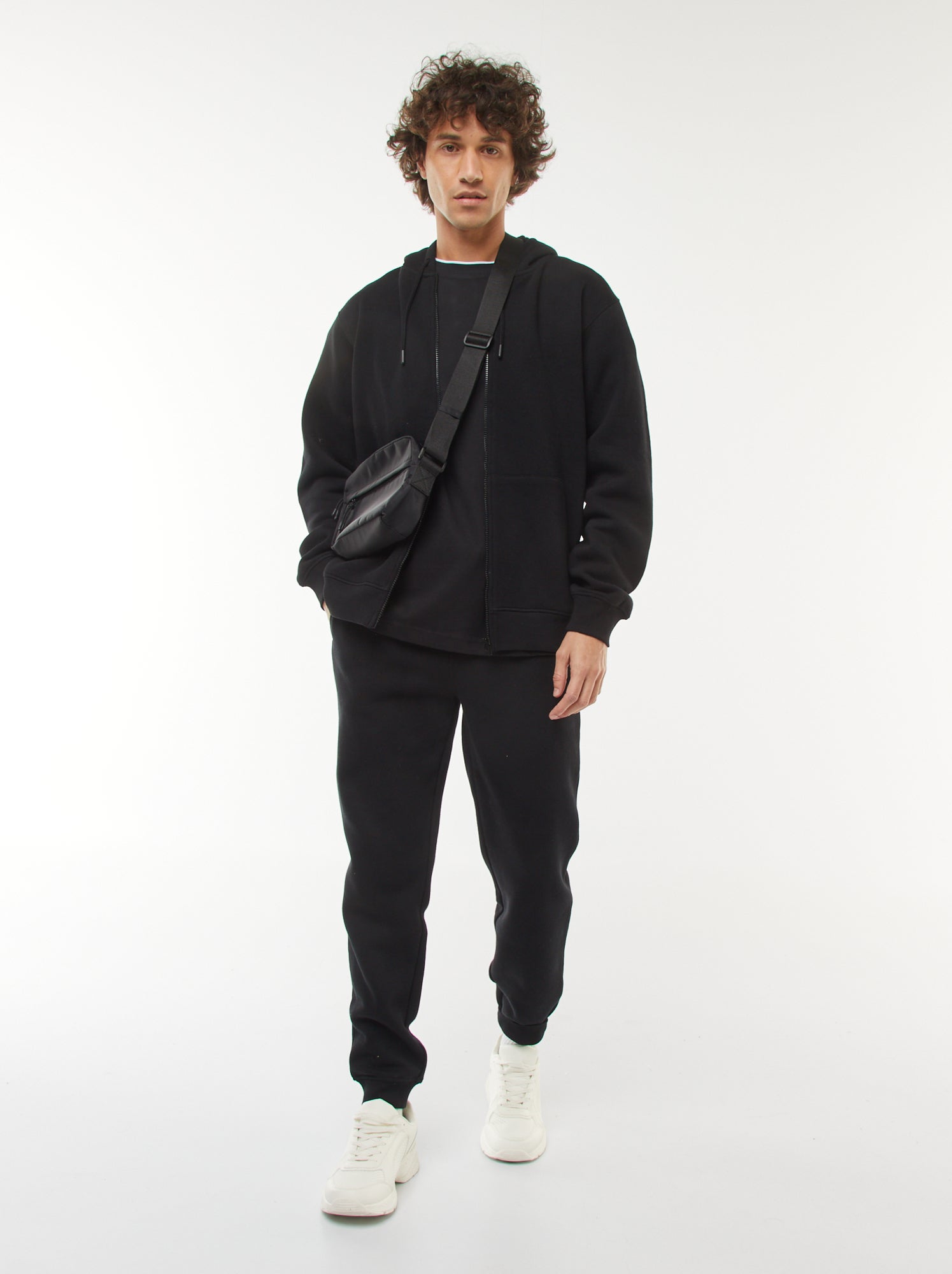 Sweat en molleton zippé à capuche - Noir