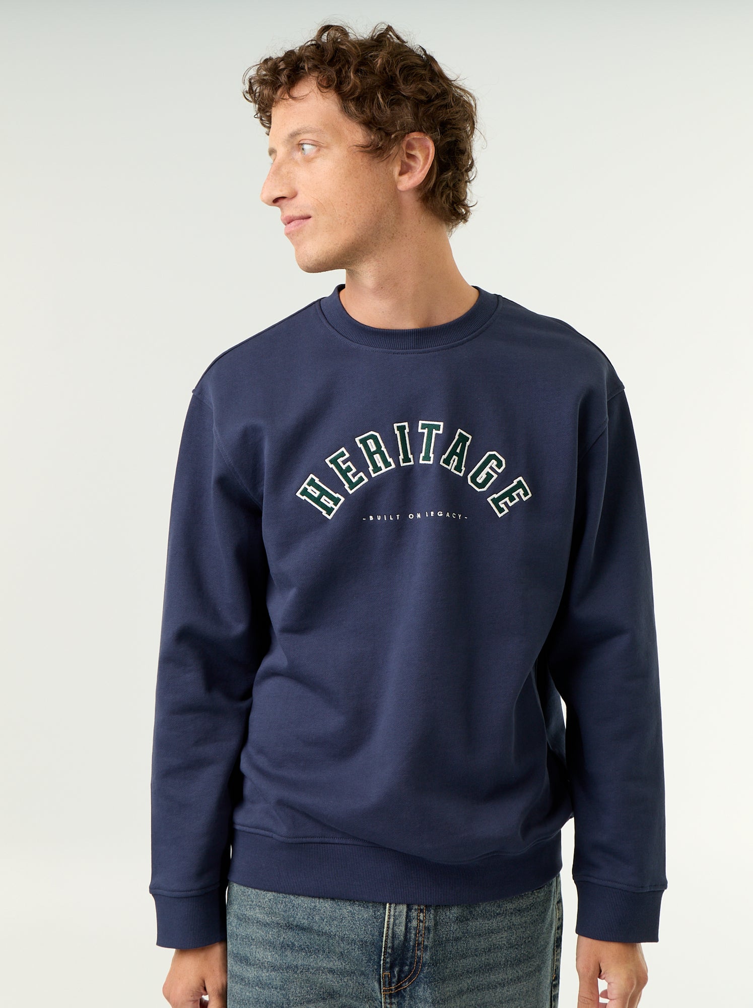 Sweat esprit sportswear avec inscriptions brodées - Bleu