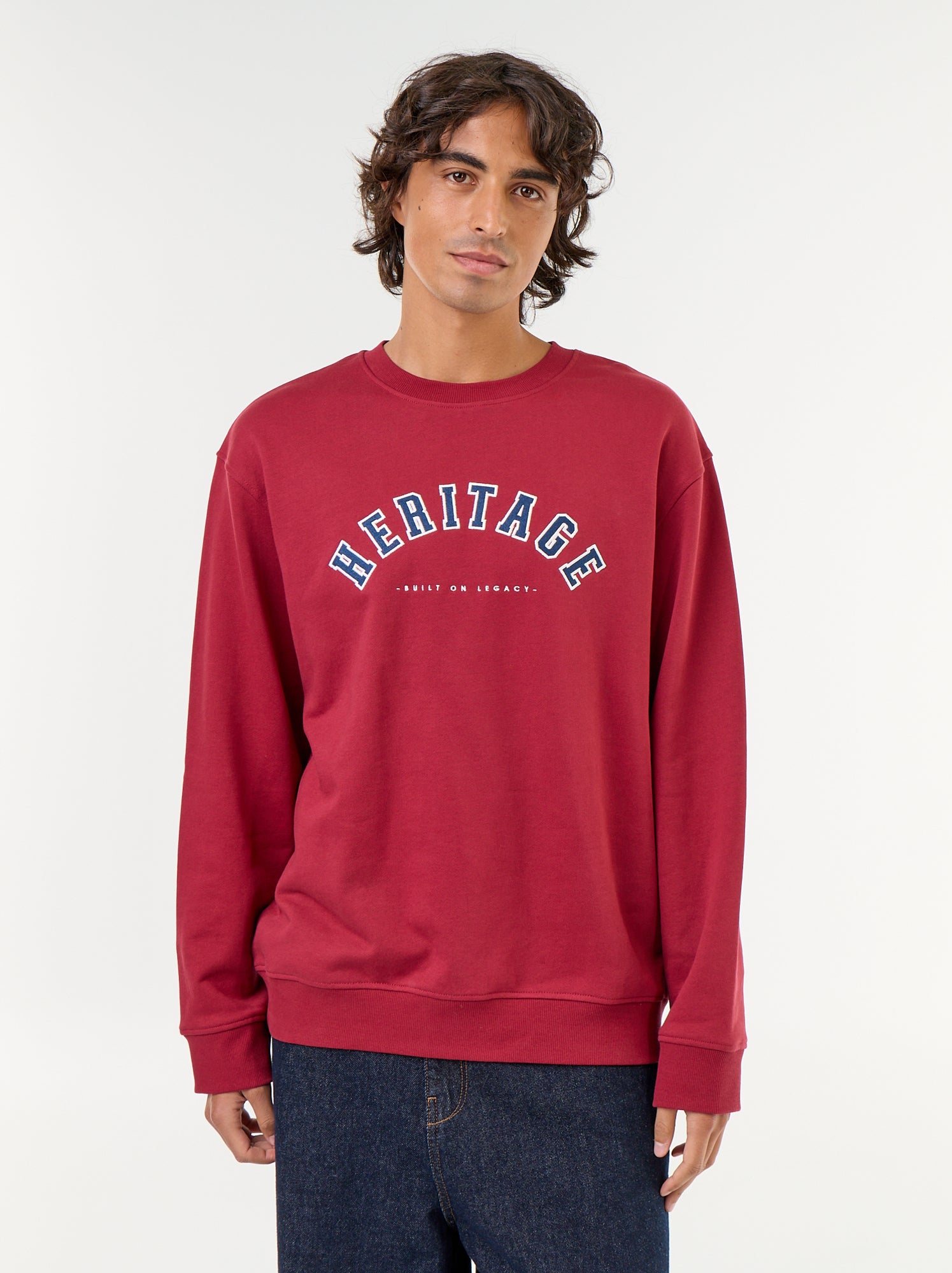 Sweat esprit sportswear avec inscriptions brodées - Rouge