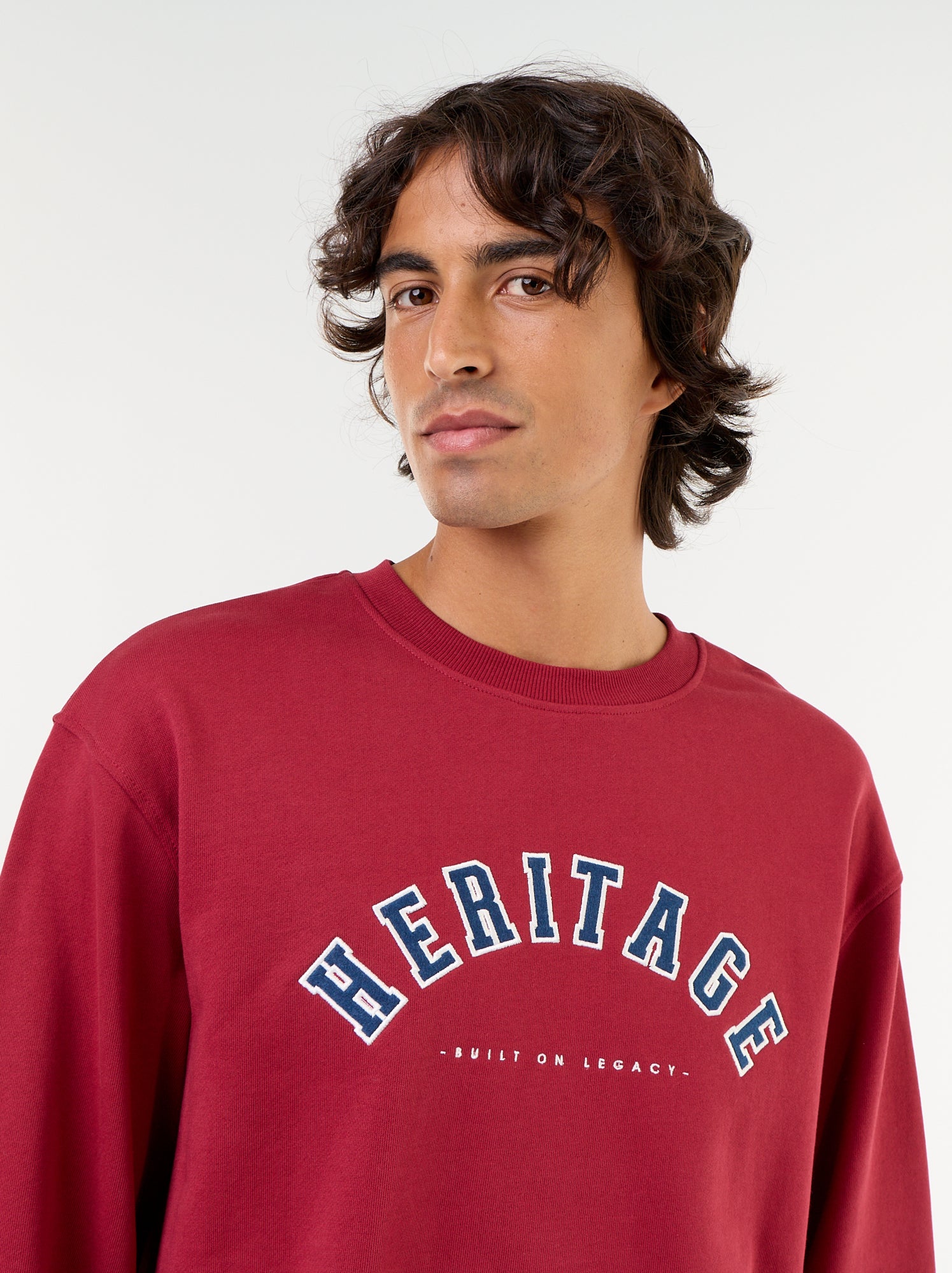 Sweat esprit sportswear avec inscriptions brodées - Rouge