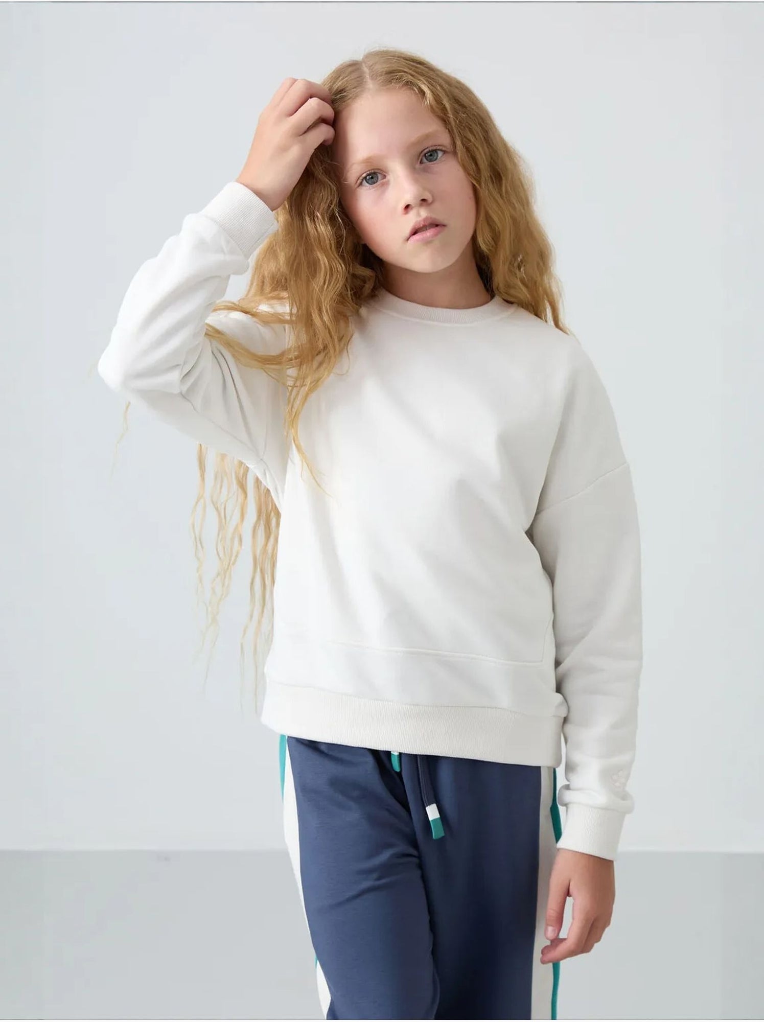 Sweatshirt unisexe jeunesse en mélange de coton tommy - Blanc cassé