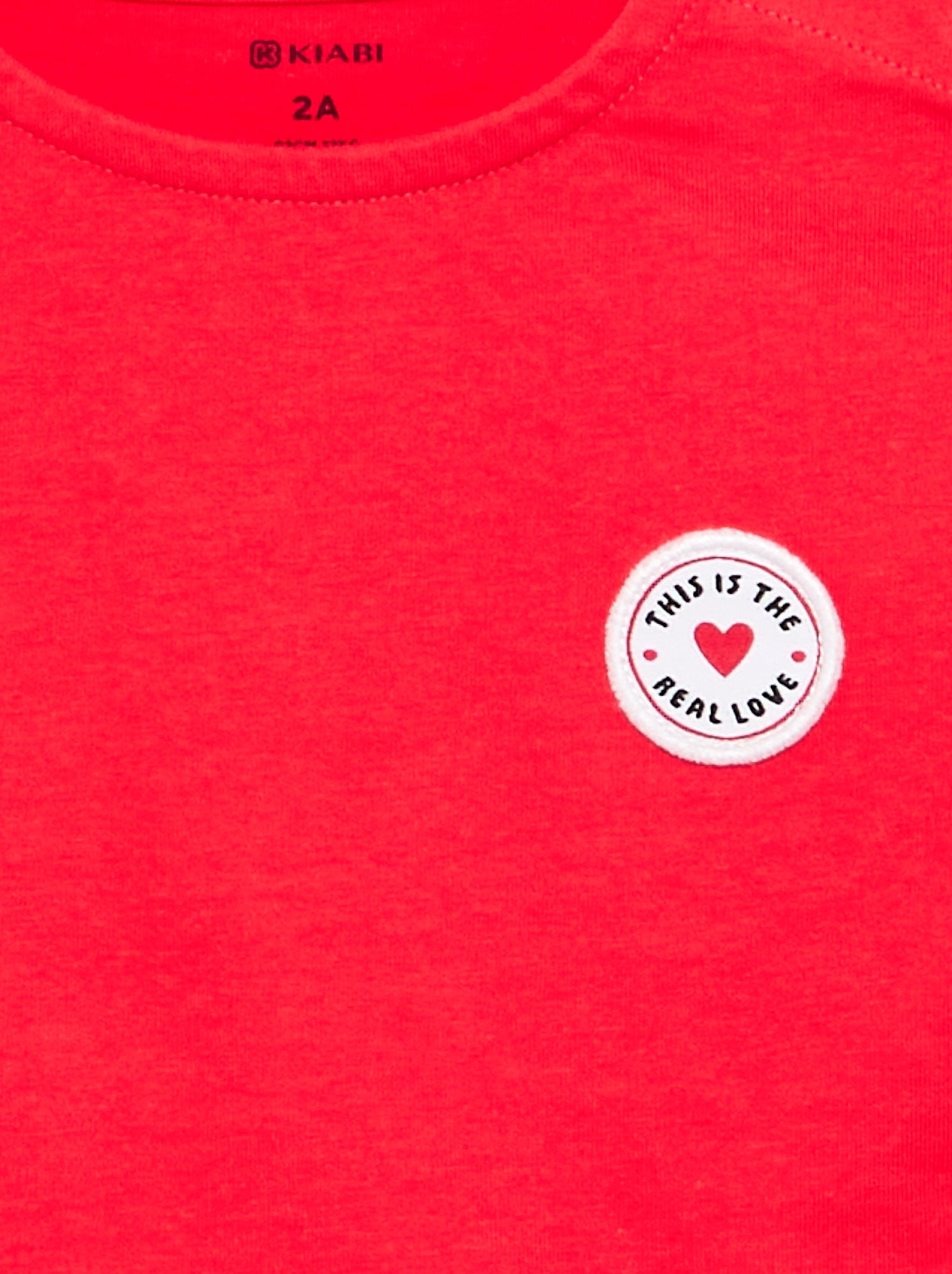 T-shirt à manches courtes avec cœur cousu - Rouge