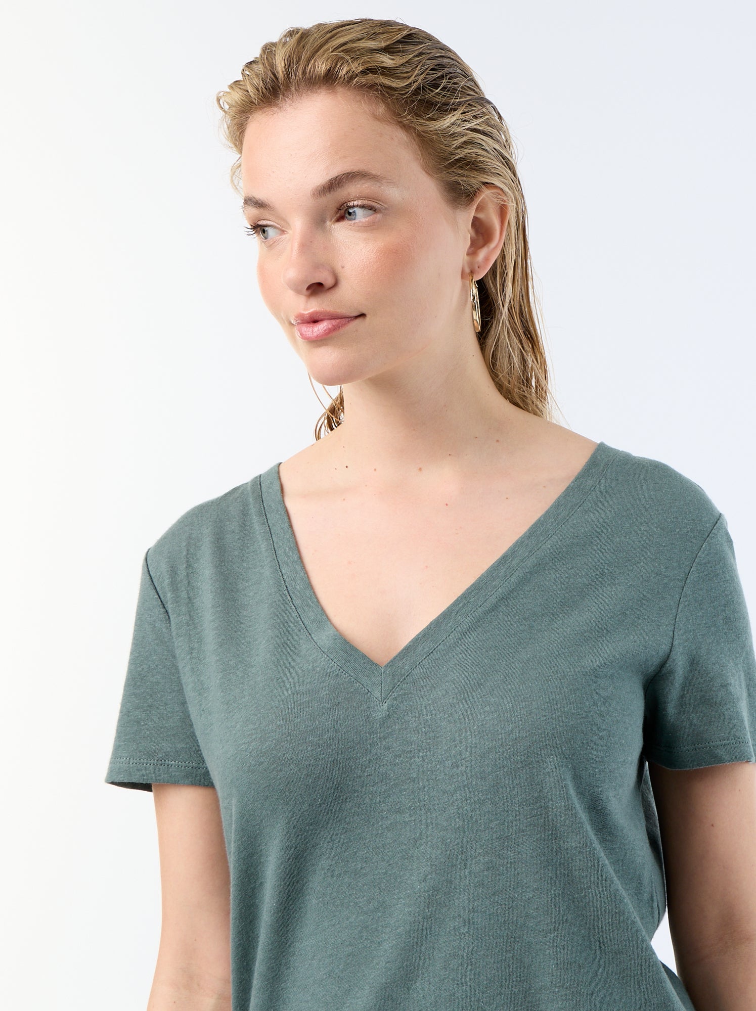 T-shirt basique à manches courtes col V - Vert