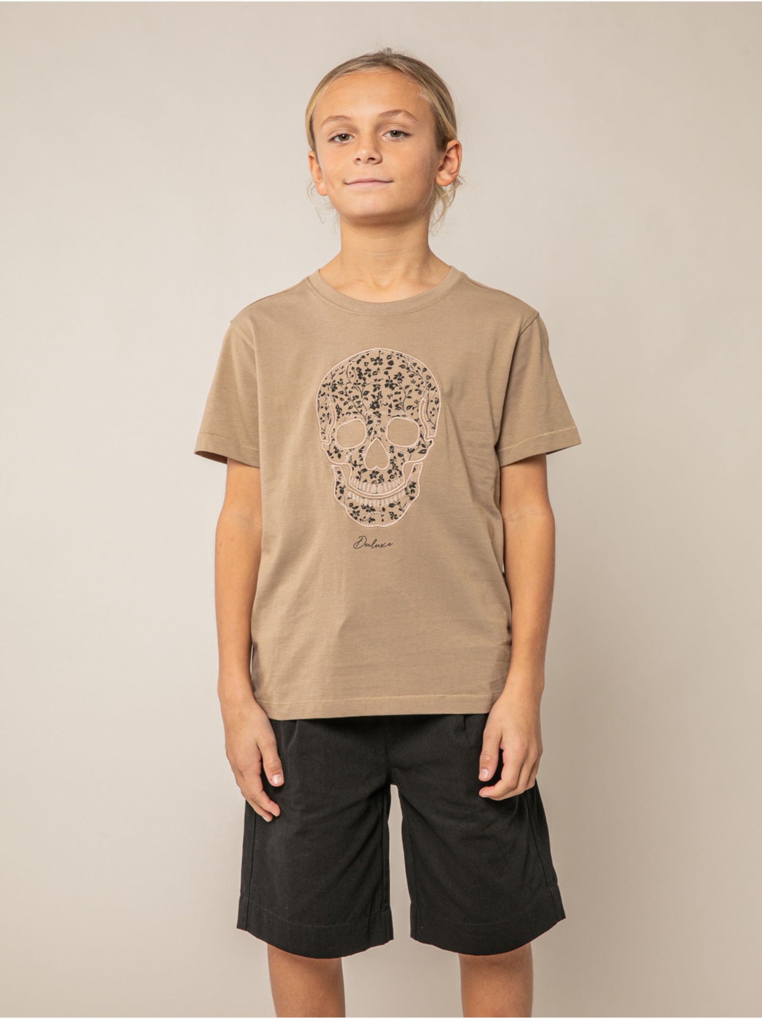 T-shirt garçon en coton 'deeluxe' - Beige sable
