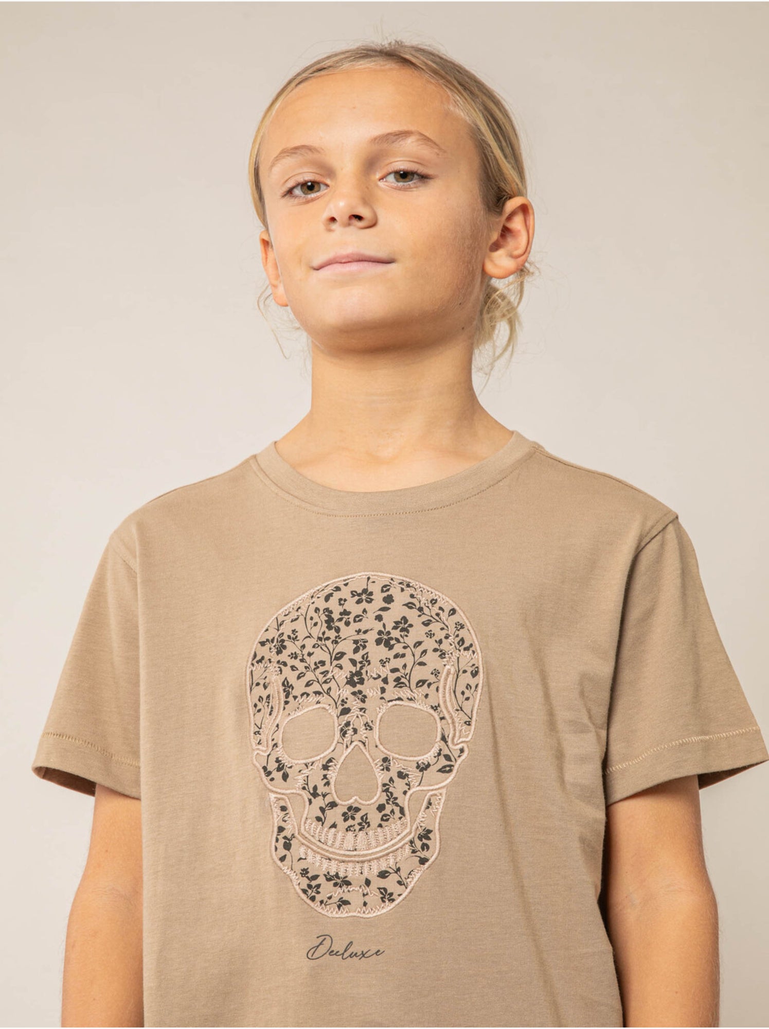 T-shirt garçon en coton 'deeluxe' - Beige sable