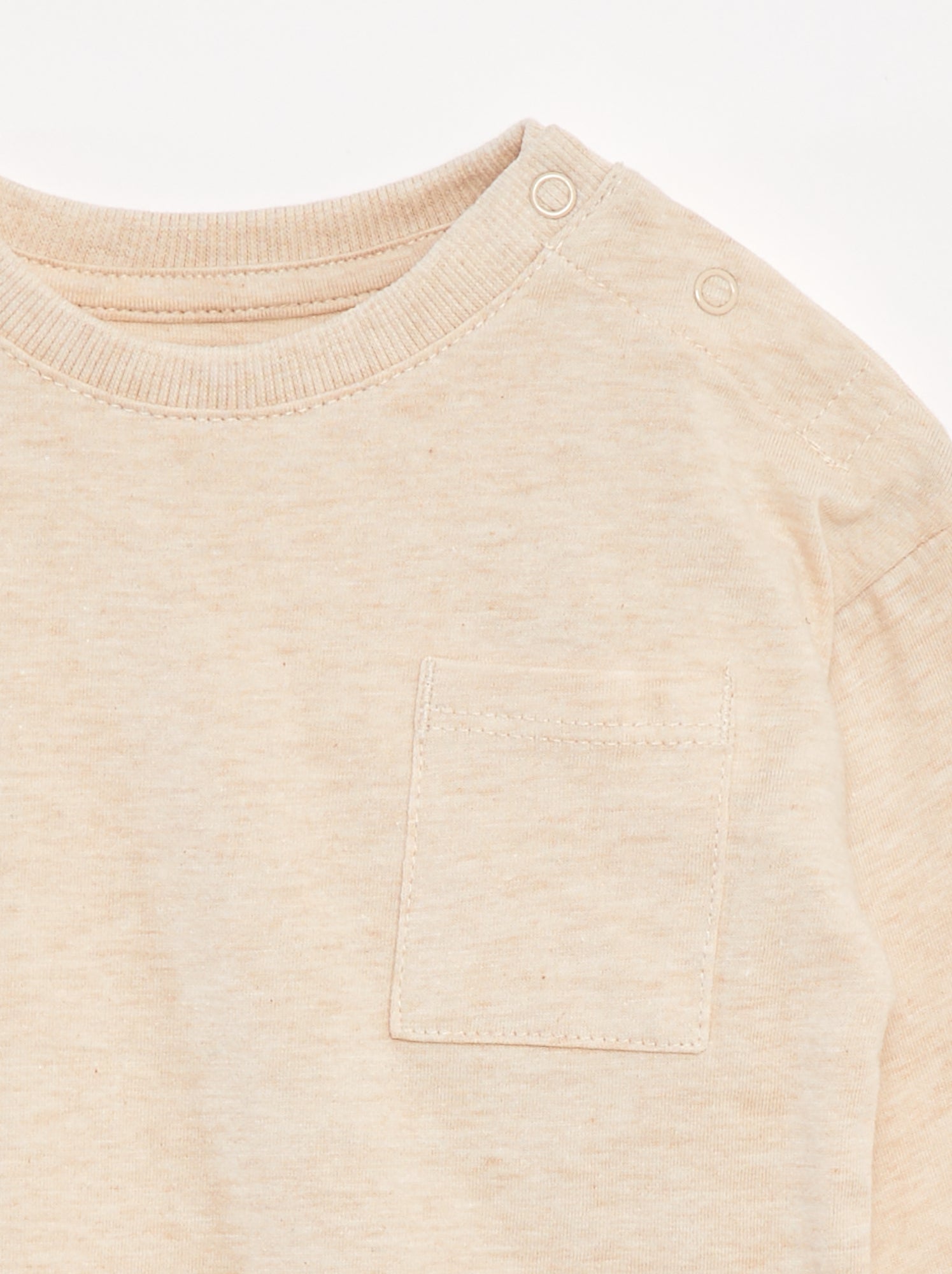 T-shirt manches longues et poche poitrine - Beige
