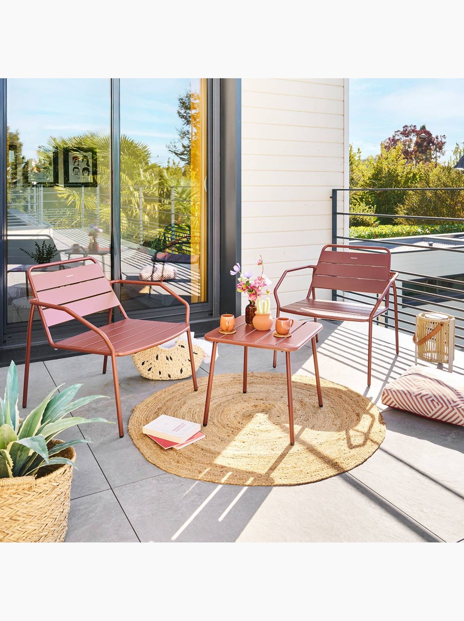 Table basse de jardin carrée en acier pieds ajustables phuket - Terracotta