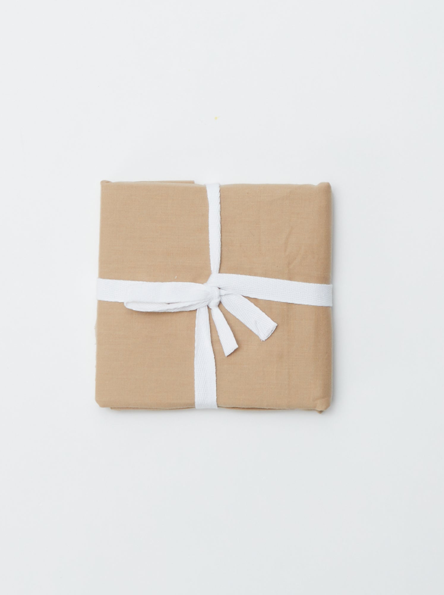Taie d'oreiller unie 63 x 63 cm en coton - Beige