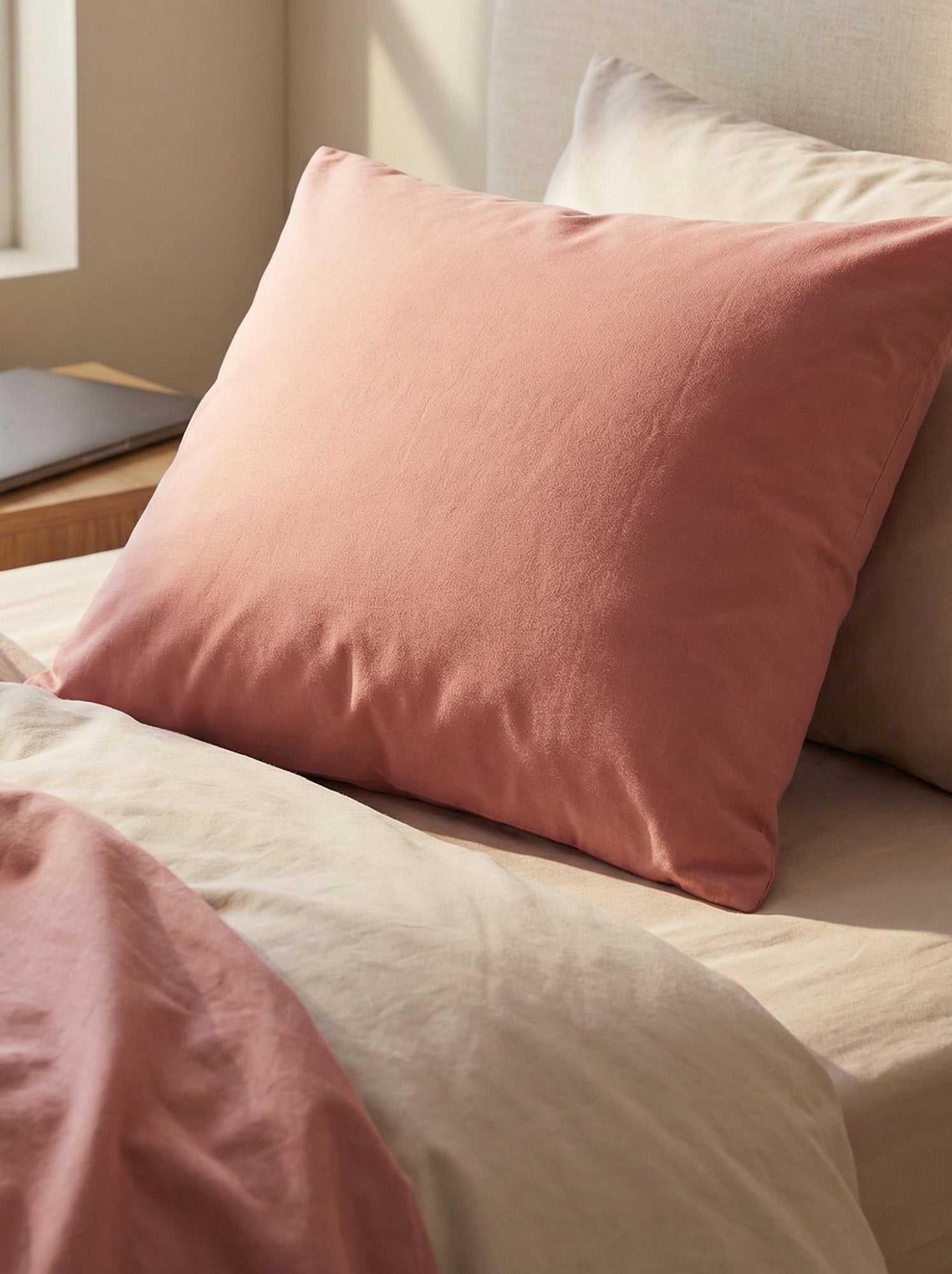 Taie d'oreiller unie 63 x 63 cm en coton - Rose