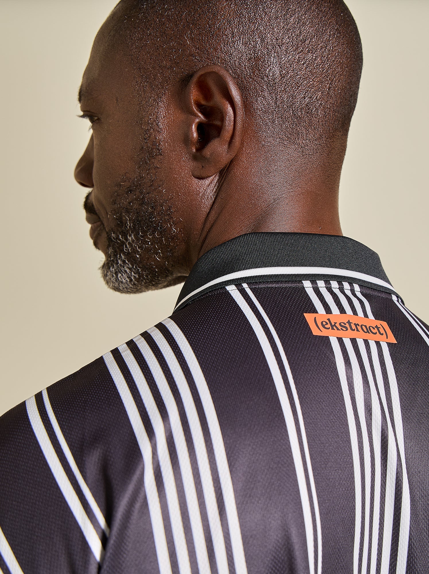 Tee-shirt de foot oversize - (ekstract) - Noir