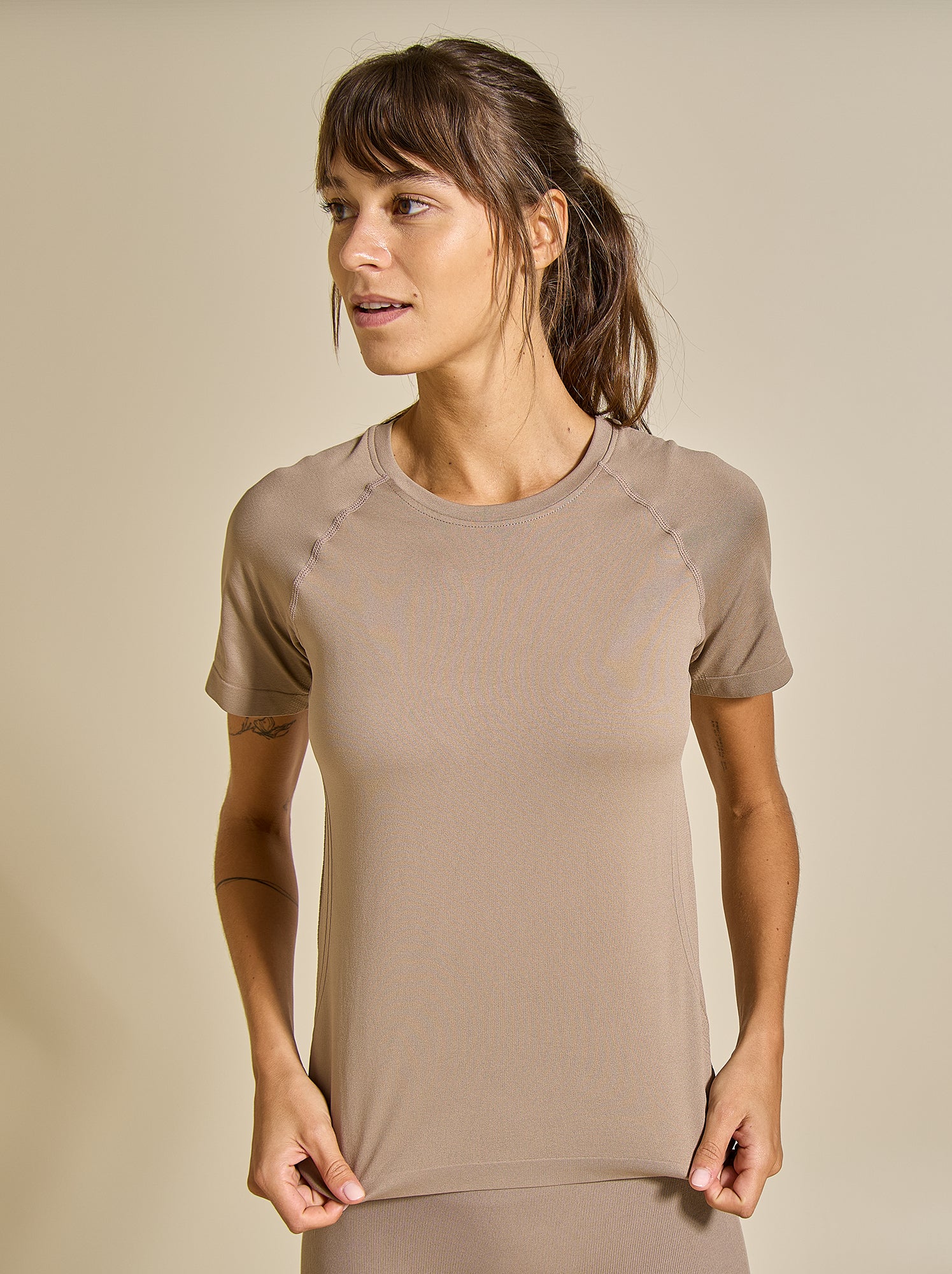 Tee-shirt de sport effet seconde peau - (ekstract) - Beige