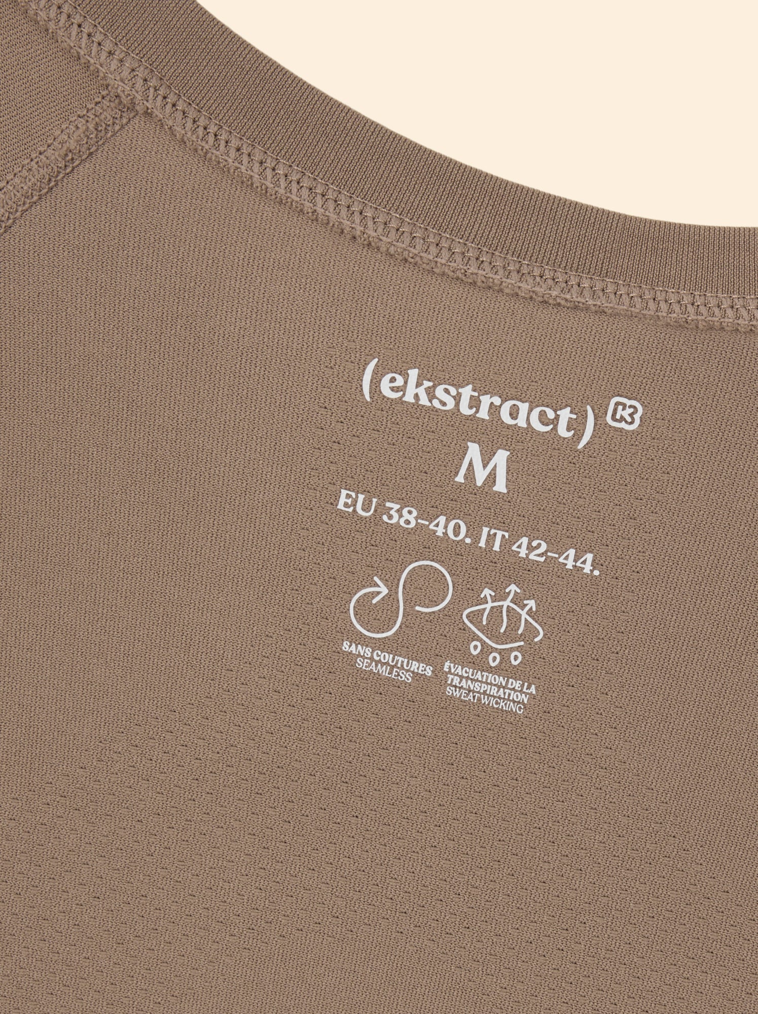 Tee-shirt de sport effet seconde peau - (ekstract) - Beige