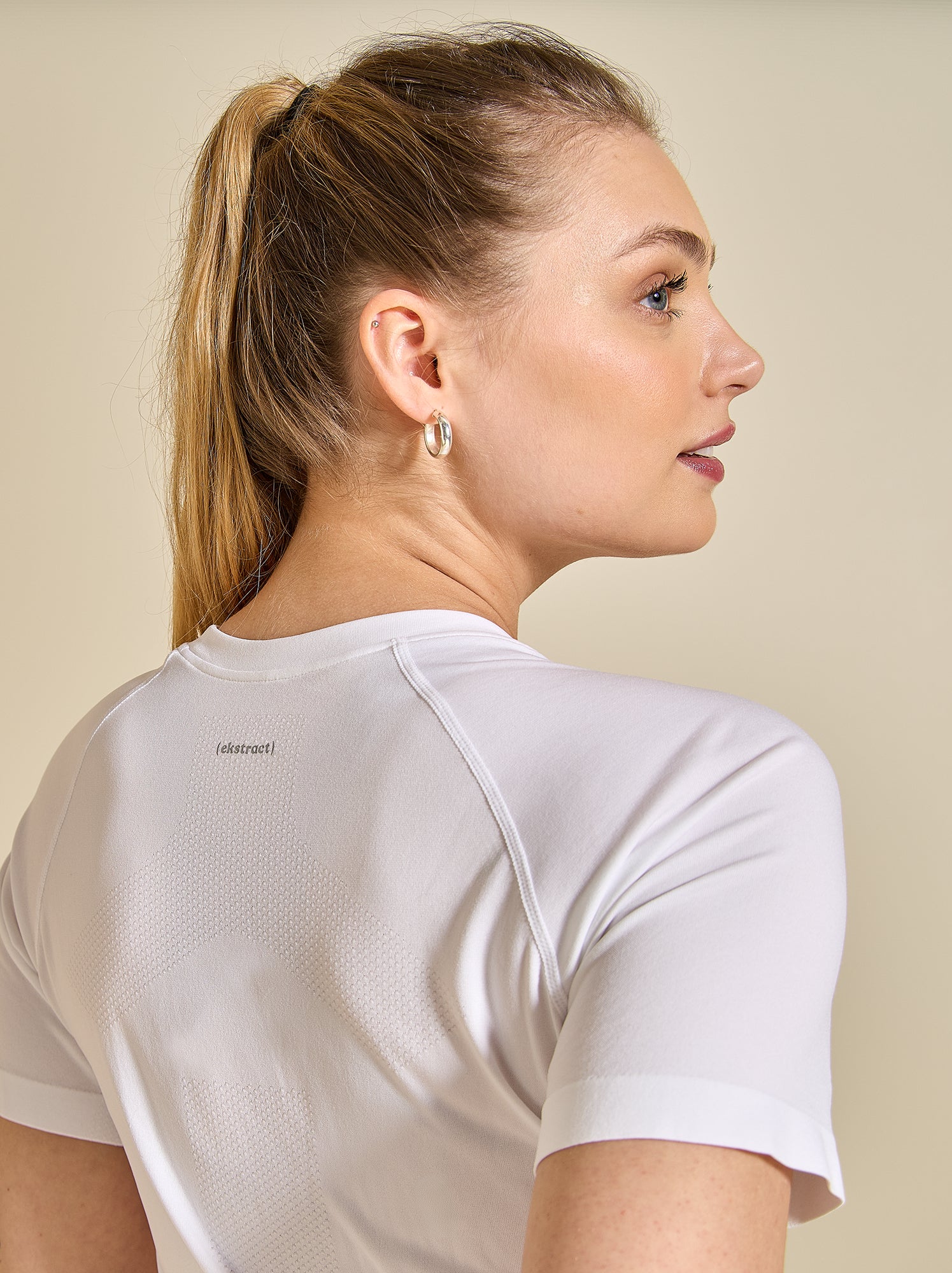Tee-shirt de sport effet seconde peau - (ekstract) - Blanc