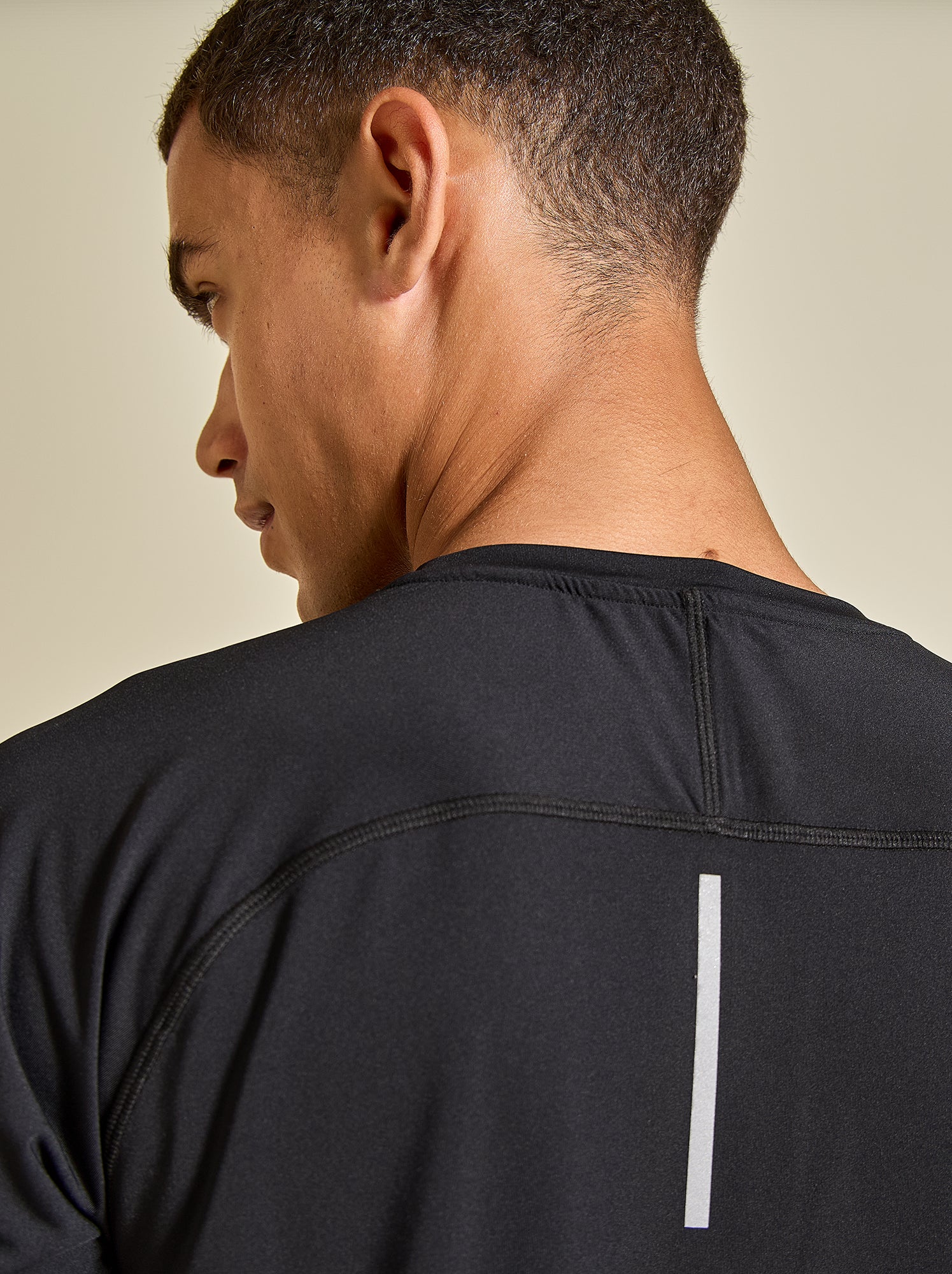 Tee-shirt de sport - (ekstract) - Noir