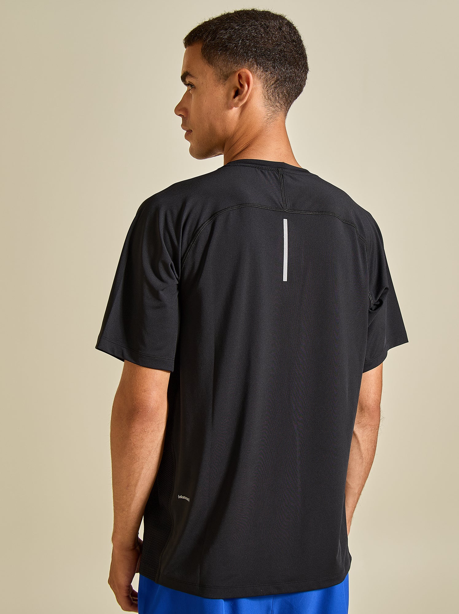 Tee-shirt de sport - (ekstract) - Noir