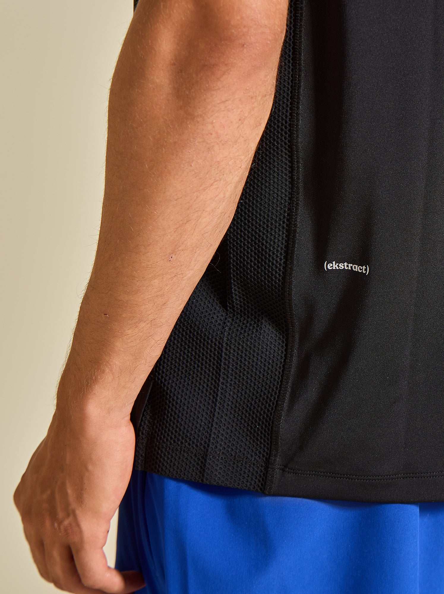 Tee-shirt de sport - (ekstract) - Noir