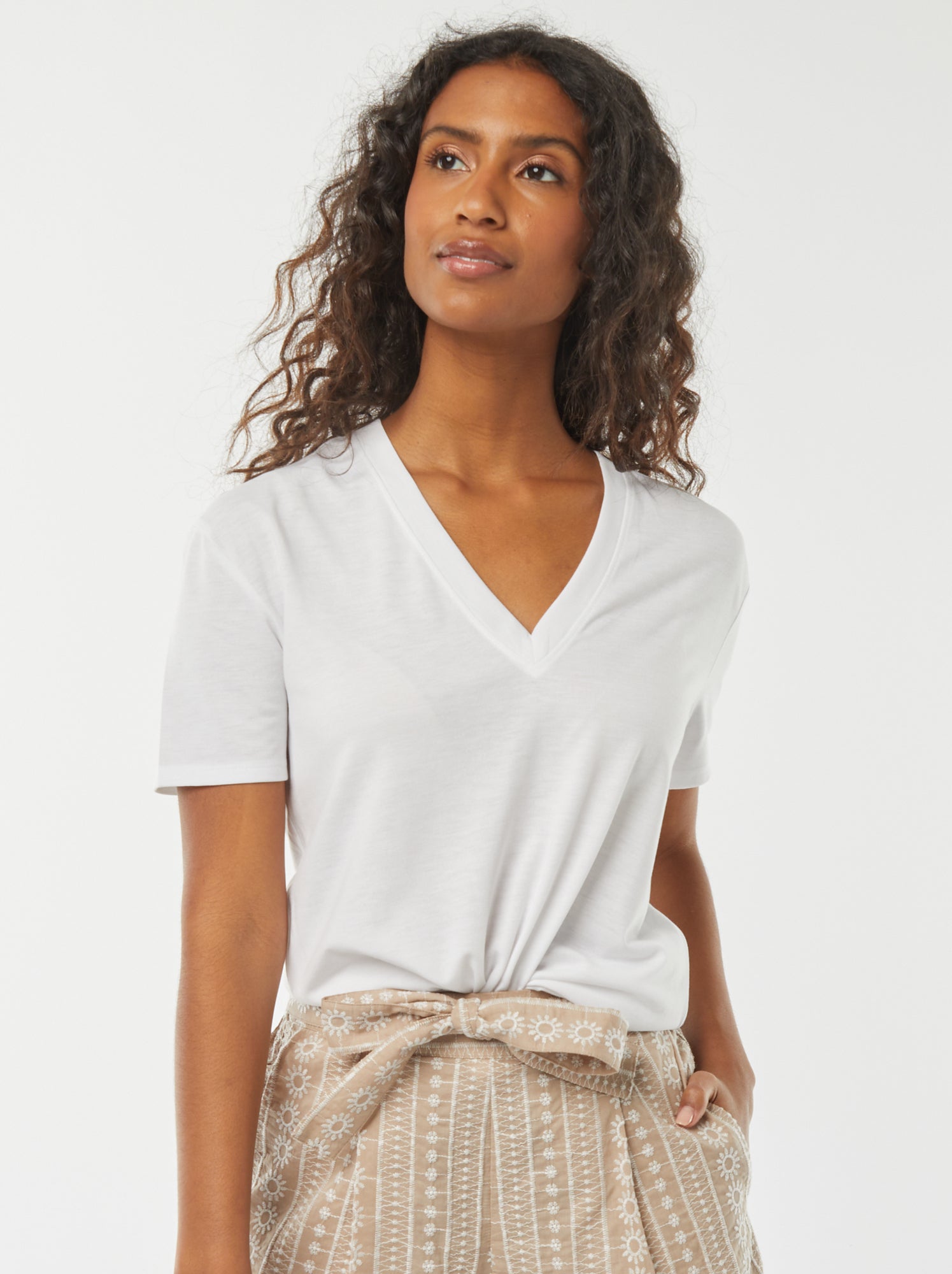 Tee-shirt manches courtes avec encolure en V - Blanc