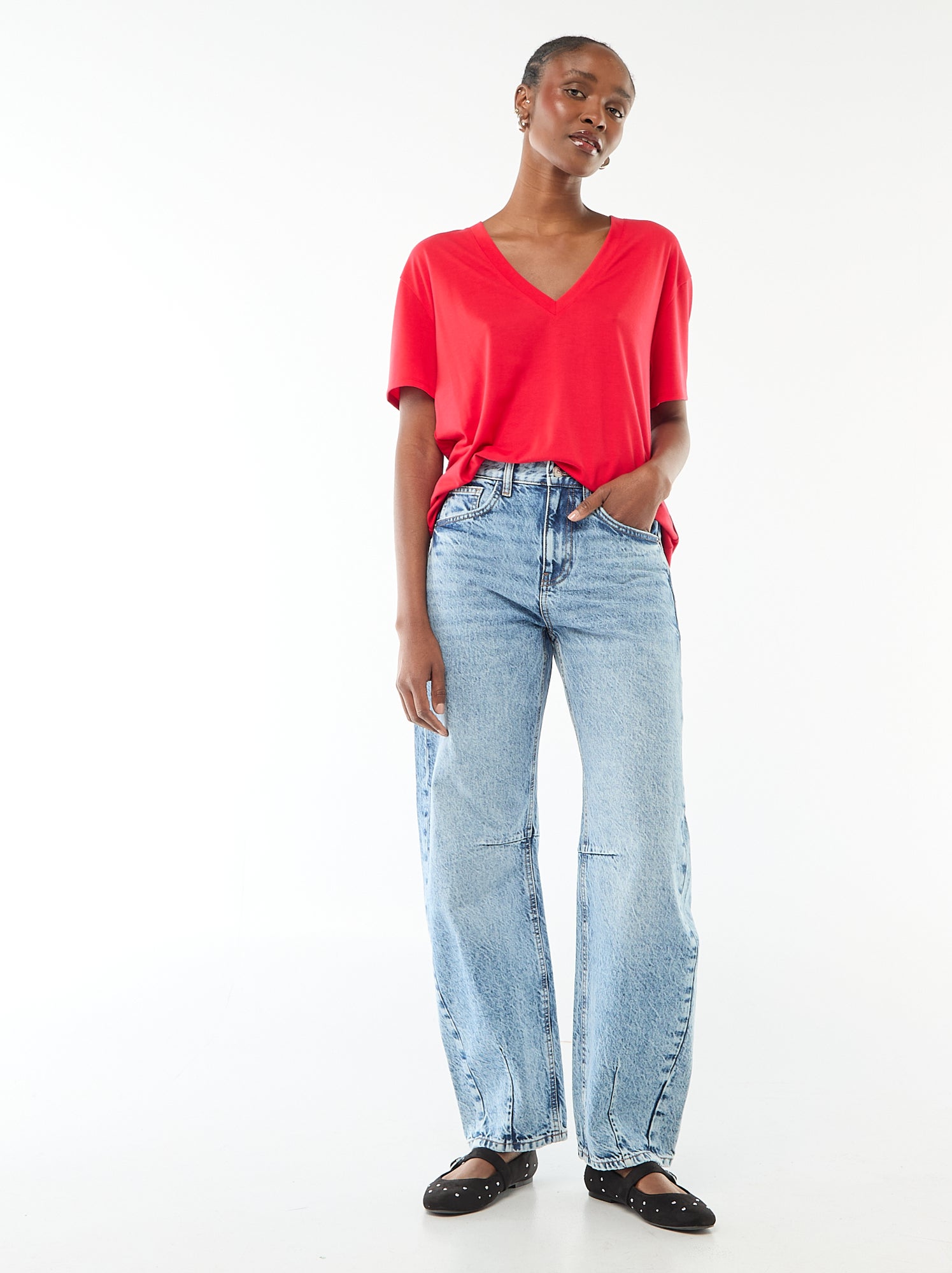 Tee-shirt manches courtes avec encolure en V - Rouge