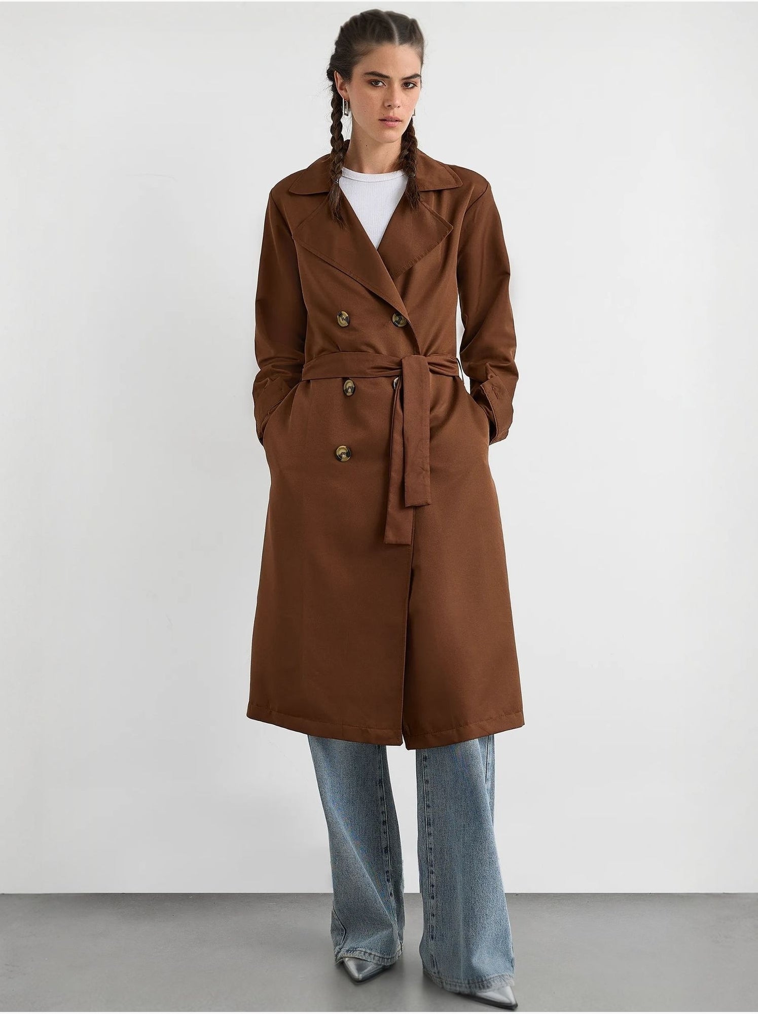 Trench-coat long croisé avec ceinture - Marron