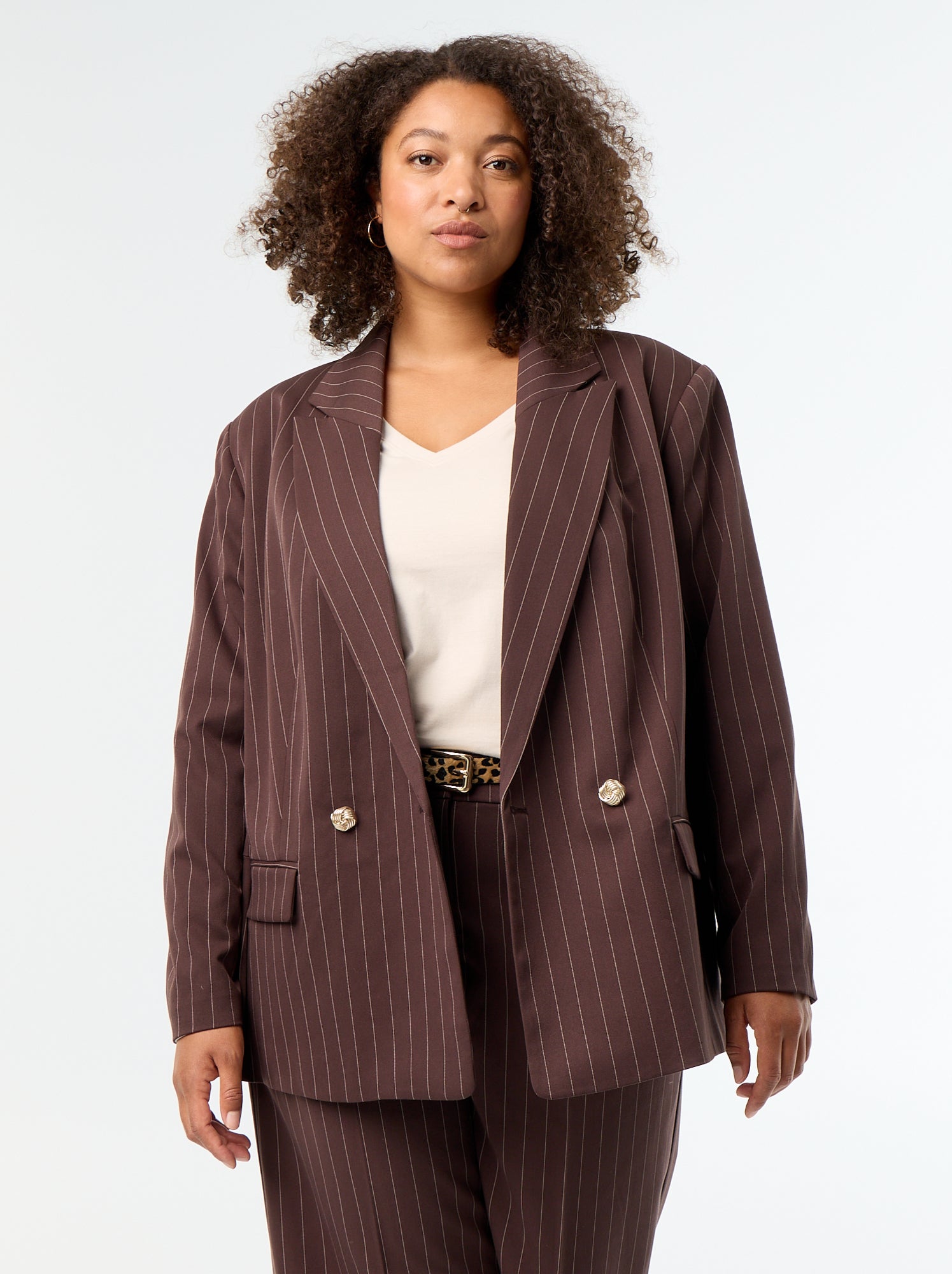 Veste de tailleur longue avec ouverture double boutonnage - Marron