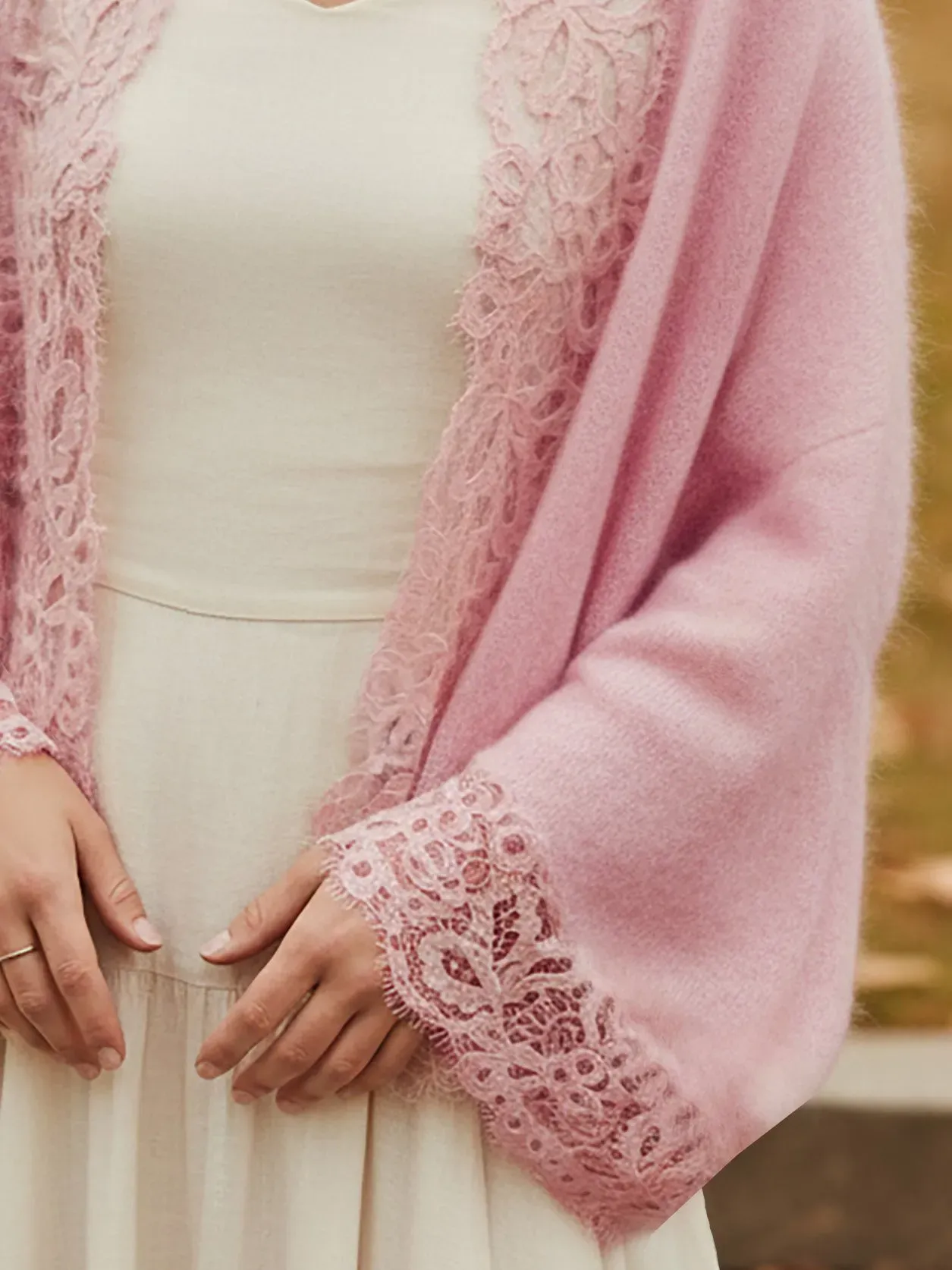 Cardigan (10% Cashmere & 90% Wool), Long Sleeves, V Neck, Plain, Lace, Vintage, Light Pink - Light Pink