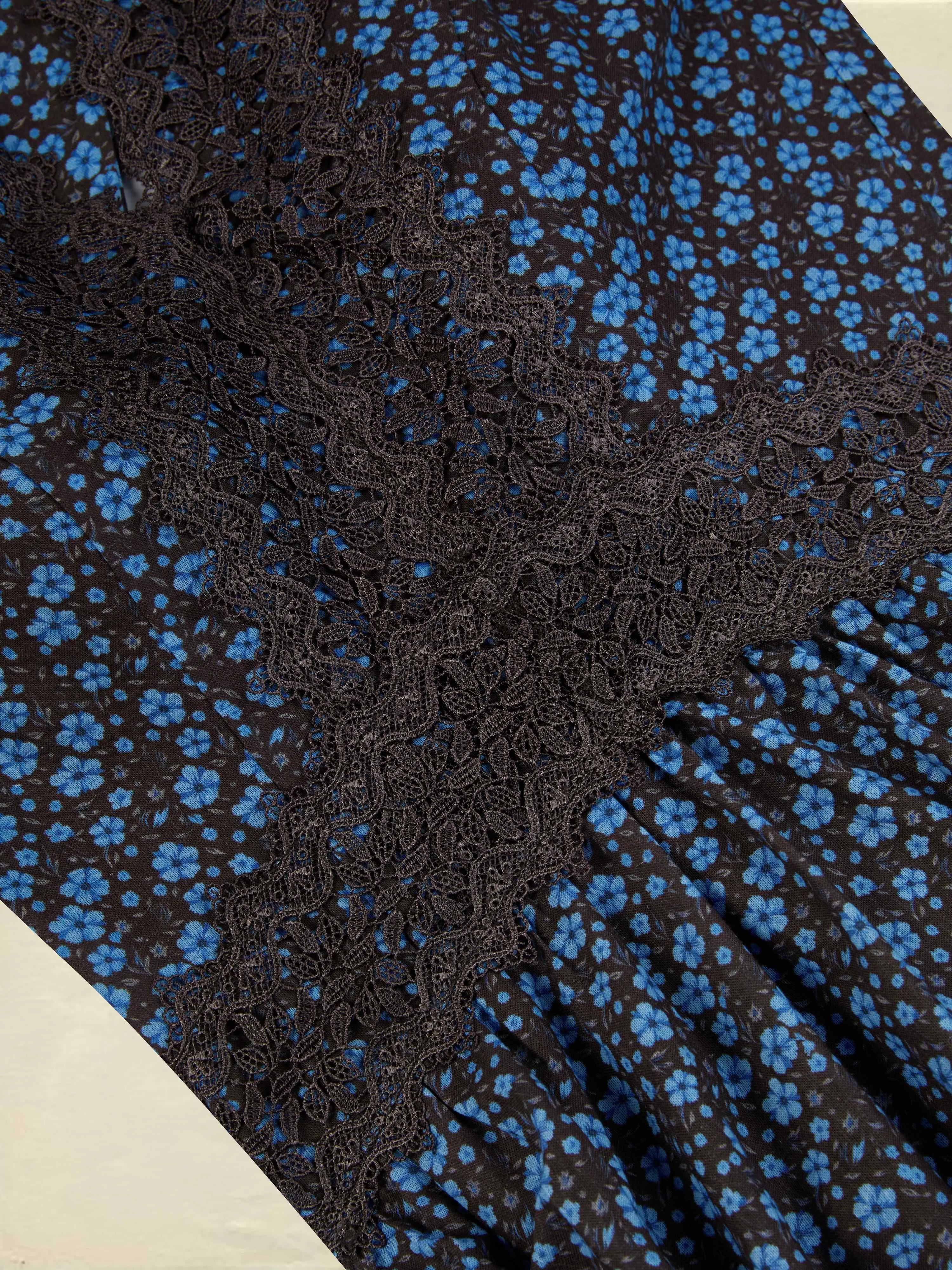 Maxi Cotton Dress, Sleeveless, V Neck, Floral, Lace, Vintage, Blue - Blue