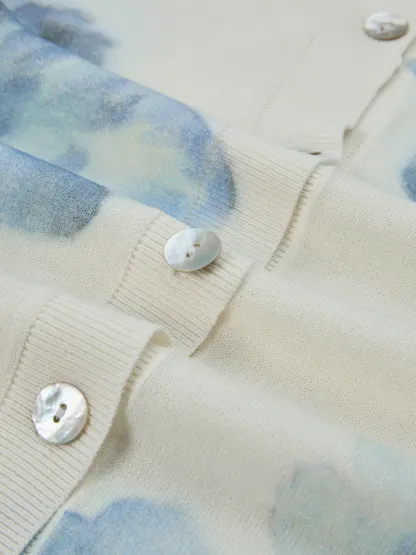 Wool Cardigan, Long Sleeves, Round Neck, Floral, Button Design, Vacation, Vintage, White - White