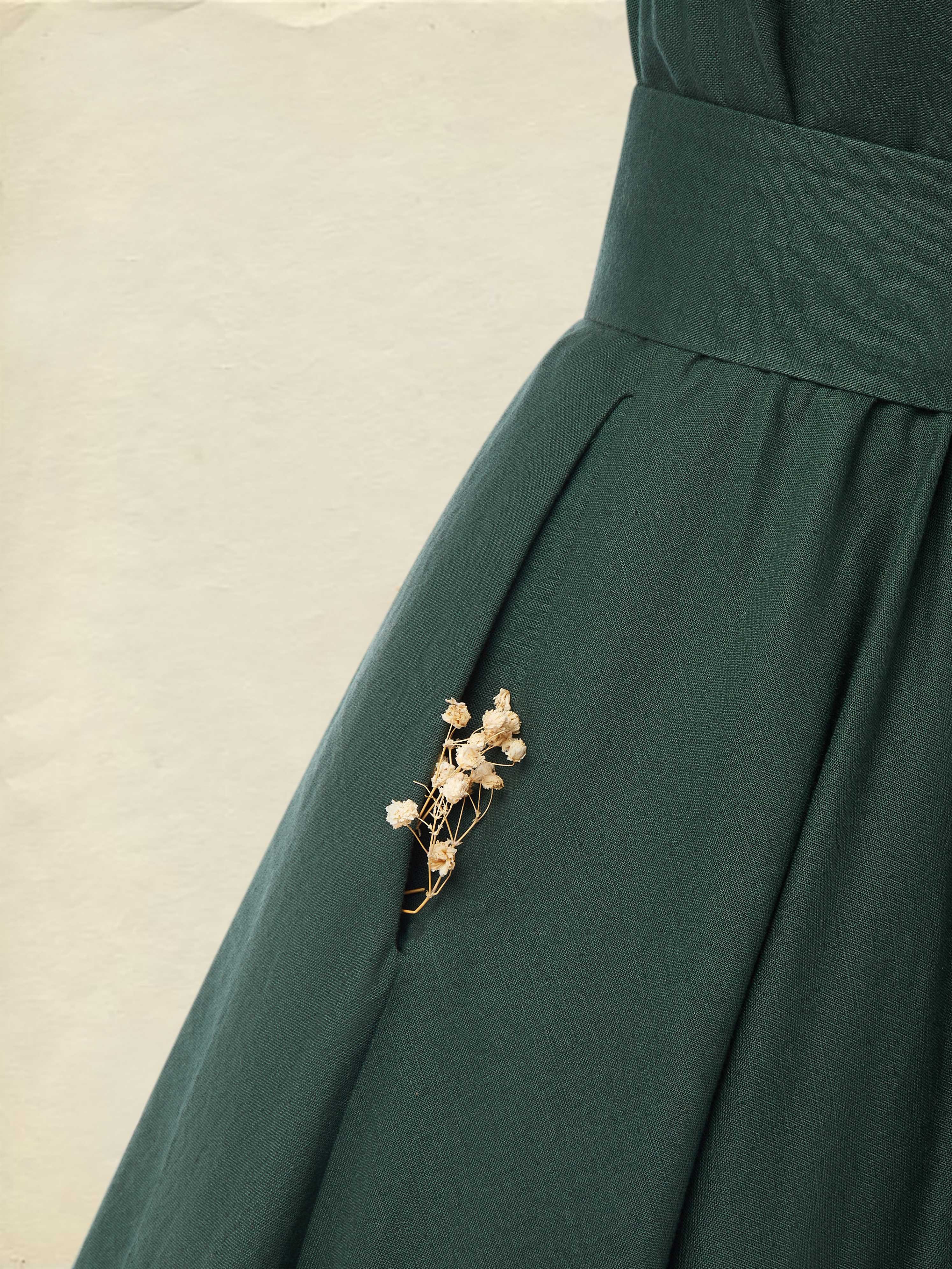 Midi Linen Dress , Half Sleeve, Sweetheart Neck, Plain, Vintage, Deep Green - Deep Green