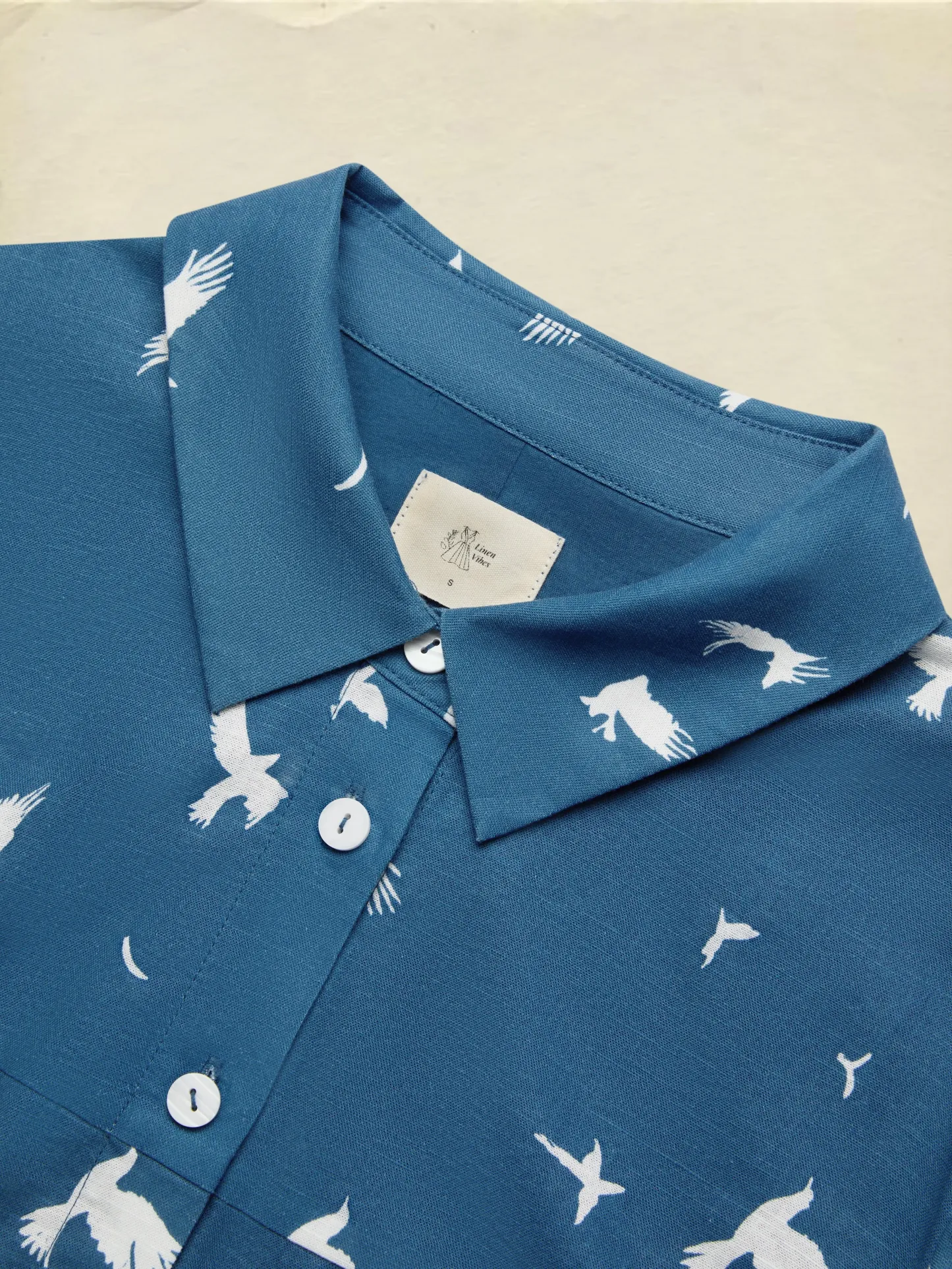 Maxi Linen Dress, Long Sleeves, Shawl Collar, Bird, Button Design, Vintage, Blue - Blue