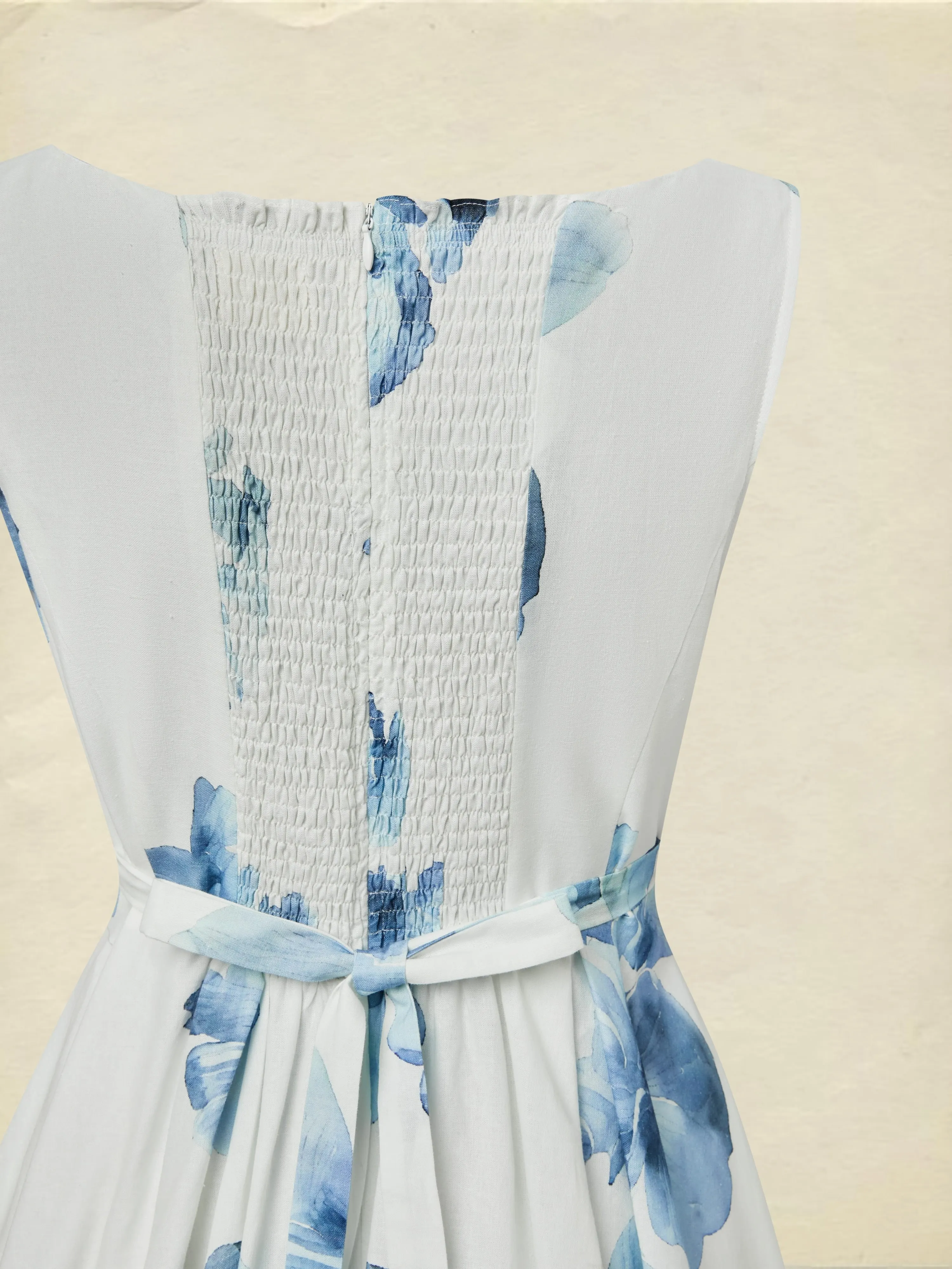 Maxi Cotton Dress, Sleeveless, Square Neck, Floral, Pocket Design, Vacation, Vintage, White - White