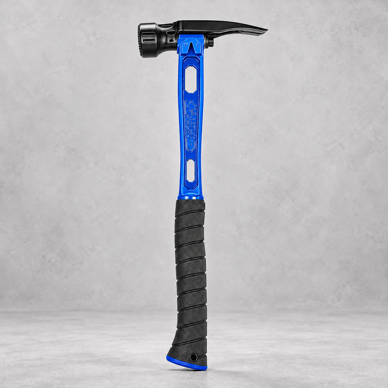 15oz M1 Titanium Framing Hammer – Metallic Blue & Black Edition