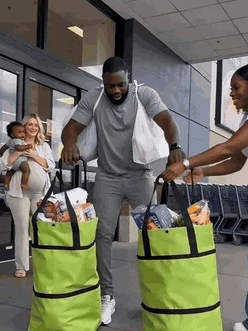 Foldable shopping tote changing from carry bag to rolling cart